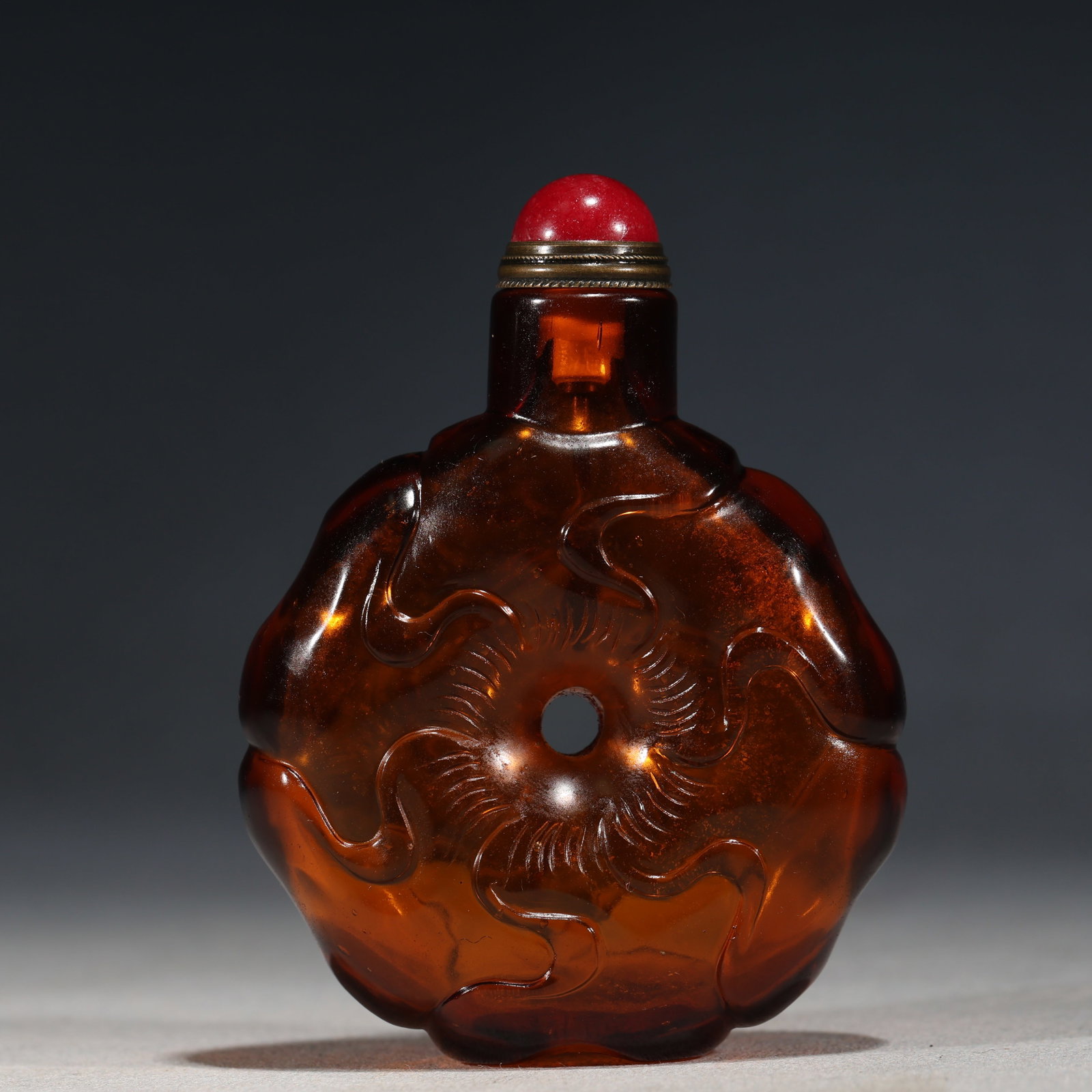 A Chinese Amber-Tone Gold-Speckled Glass Melon-Form Snuff Bottle,Qianlong Mark (1 of 5)