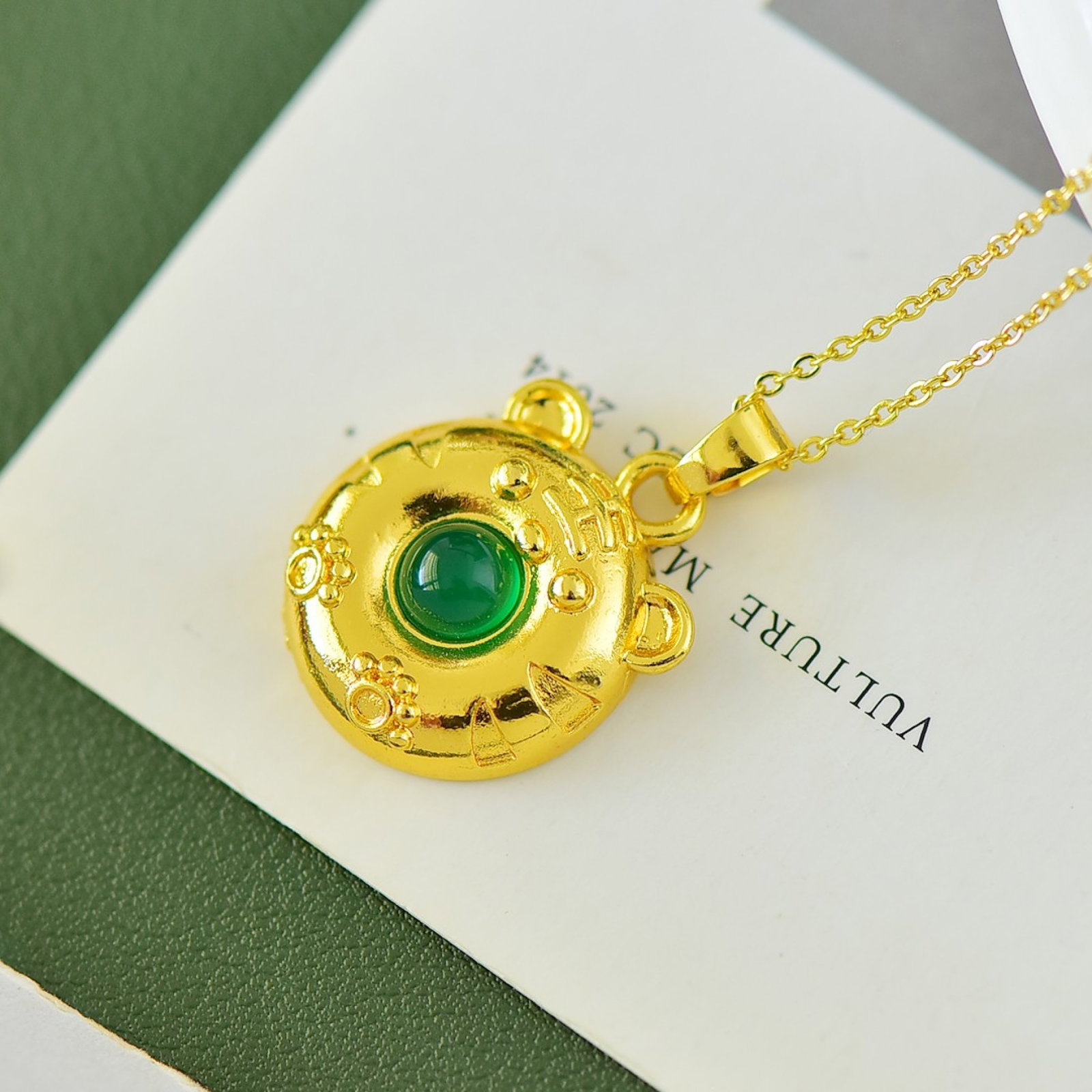 An Exquisite Pendant - 4