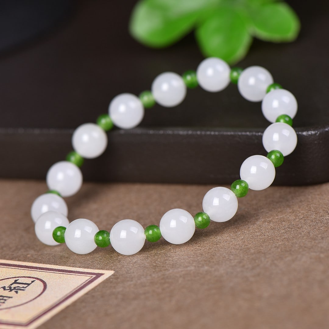 An Exquisite White Jade Bracelets - 3