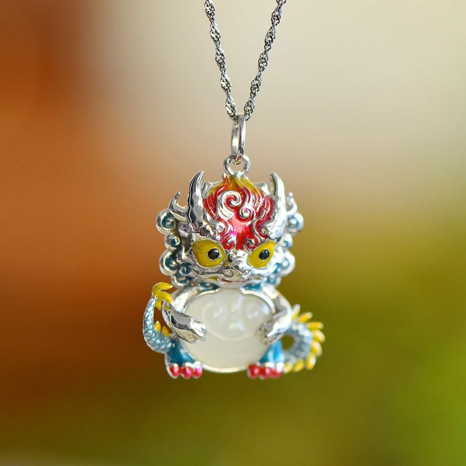 An Exquisite Sterling Silver Inlaid White Jade Pendant: An Exquisite Sterling Silver Inlaid White Jade Pendant,Size:10mmx12mm 纯银镶白玉吊坠