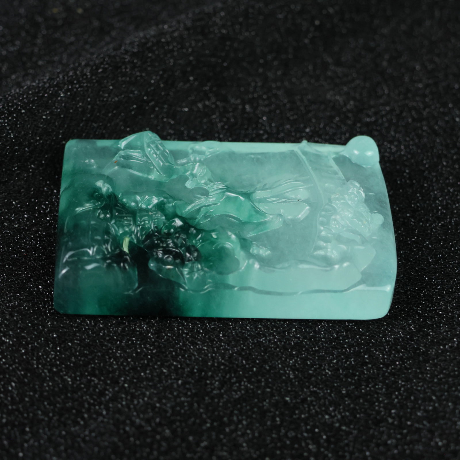 An Exquisite Jadeite Crane Pattern Pendant - 6