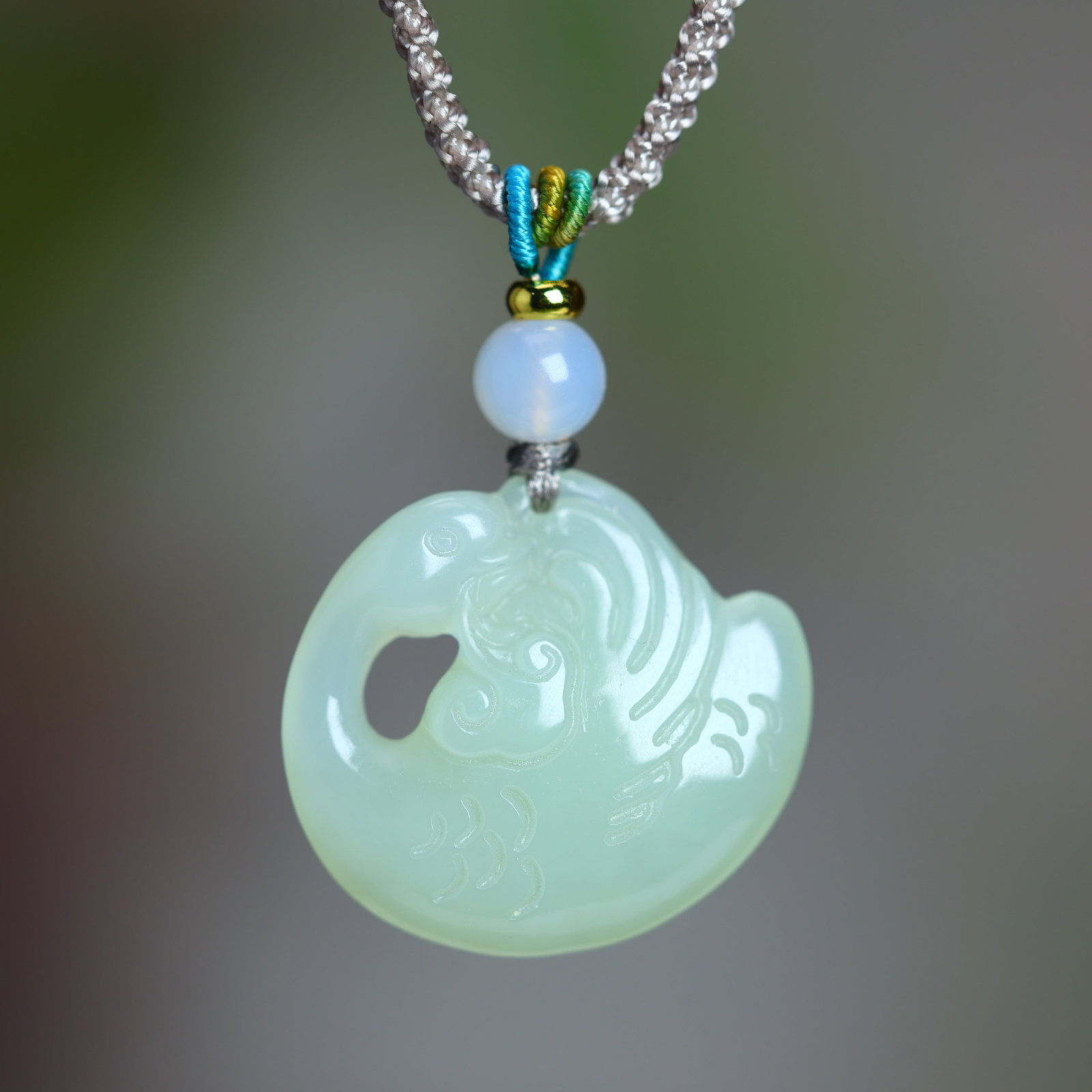 An Exquisite White Jade Goose Pendant (1 of 6)