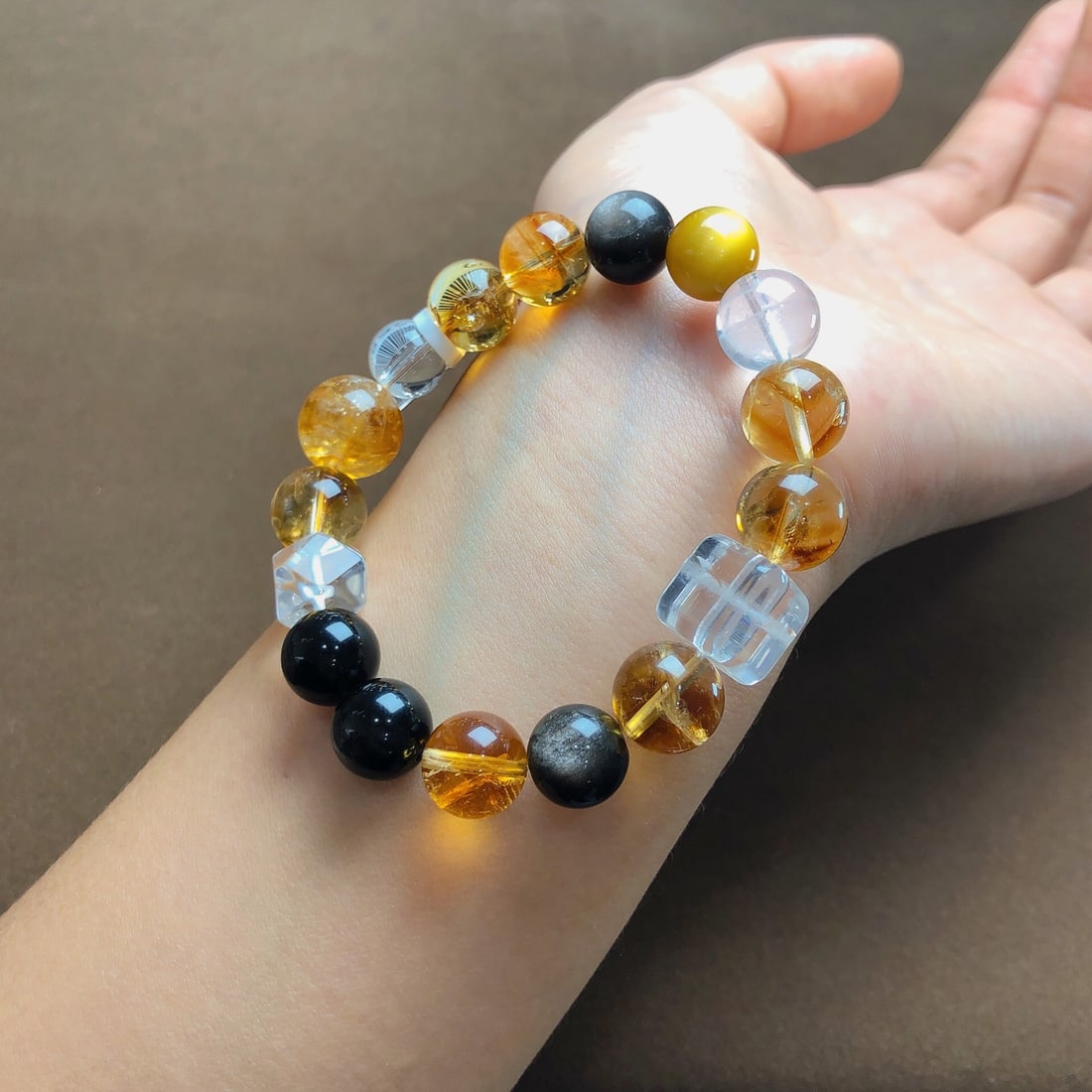 An Exquisite Crystal Bracelets - 4