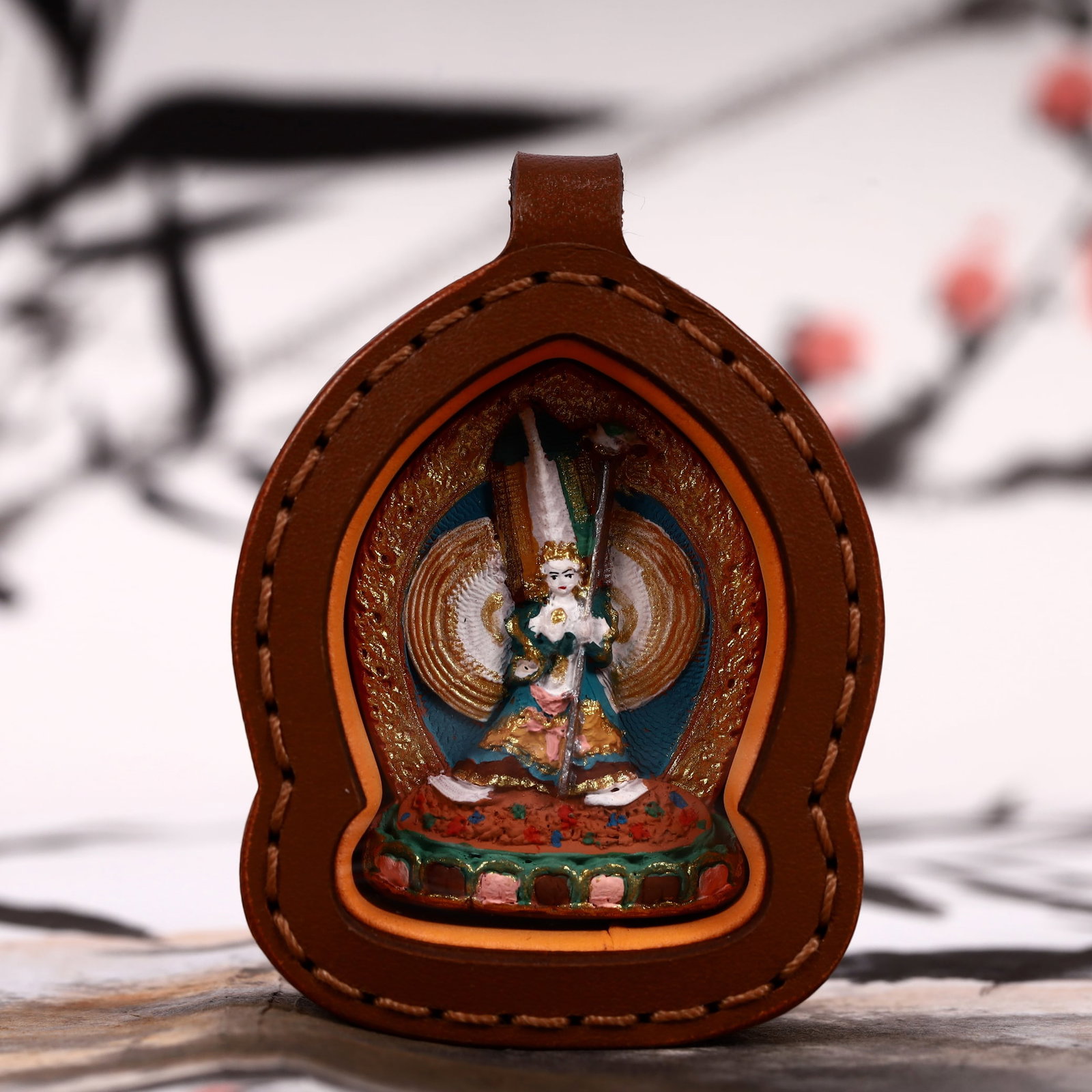 An Exquisite Painted Color Statue of Gdugs Kar Tangka: An Exquisite Painted Color Statue of Gdugs Kar Tangka,Size:5cmx7cm 彩绘大白伞盖佛母像唐卡
