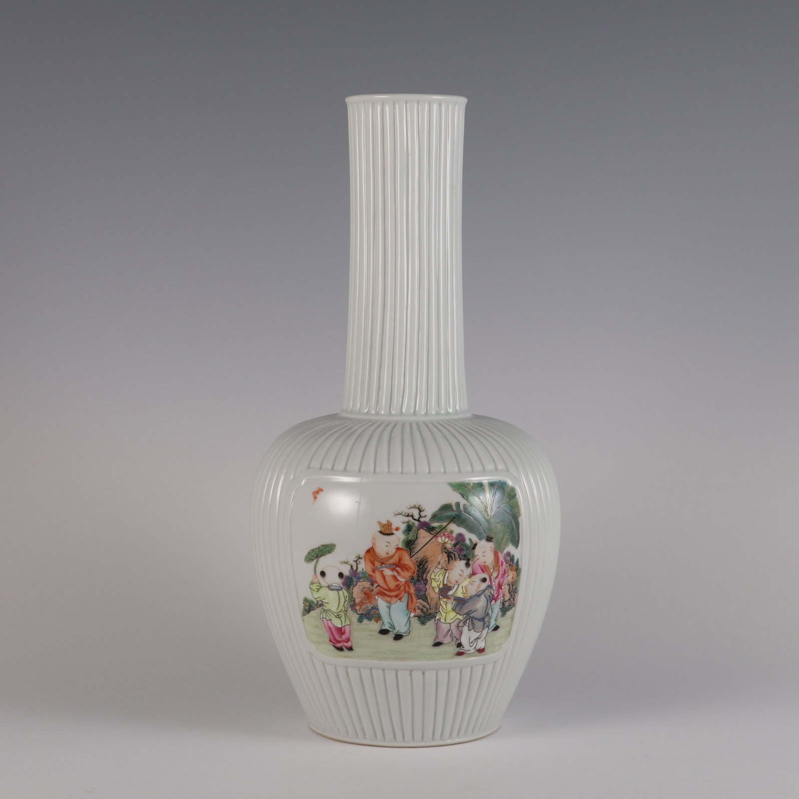 An Exquisite famille rose medallion children at play melon-shaped gall vase, (1 of 9)