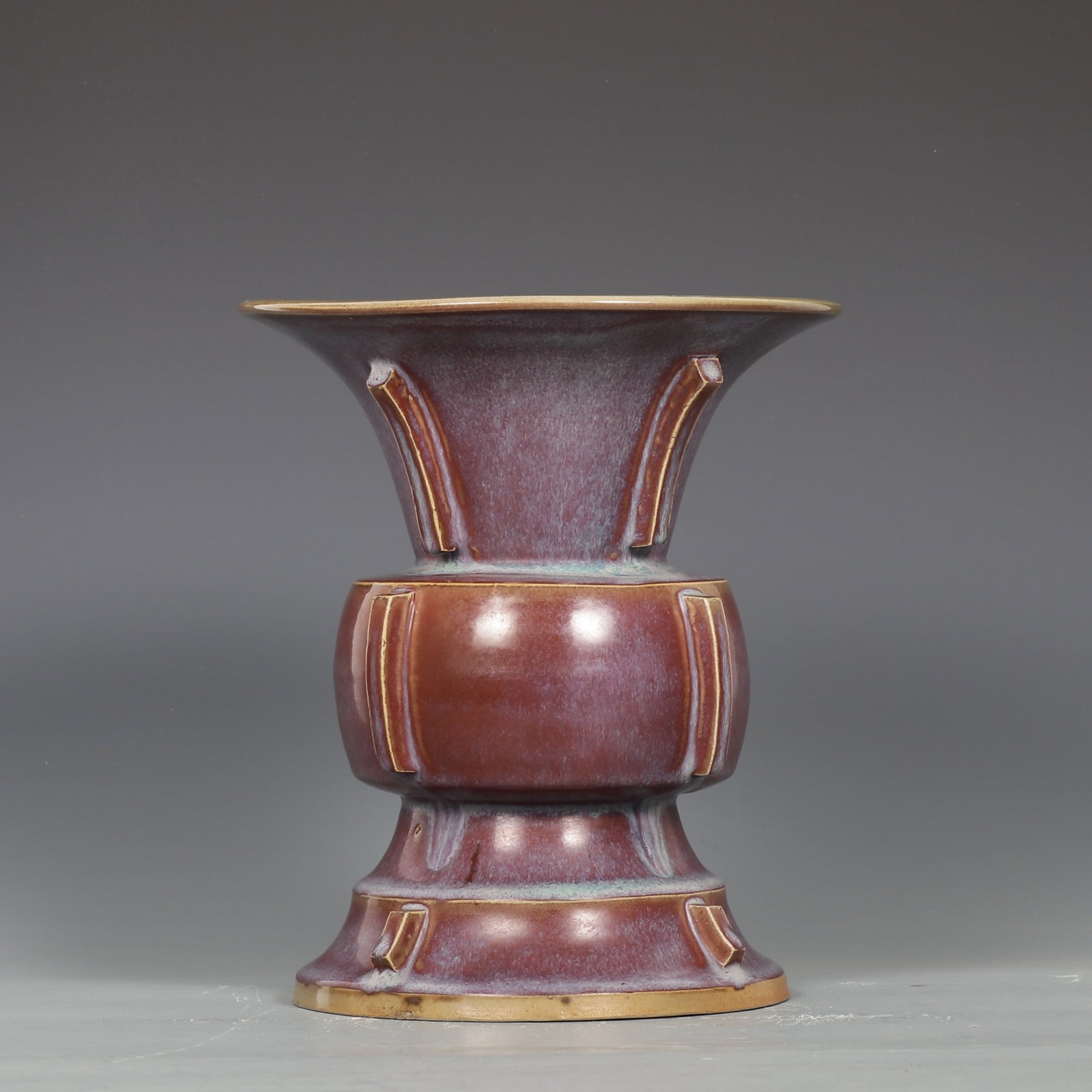 An Exquisite Large Jun Kiln Rose-Purple Glaze Ji Vase,Inscribed With Emperor Qianlong??s Poem: An Exquisite Large Jun Kiln Rose-Purple Glaze Ji Vase,Inscribed With Emperor Qianlong’s Poem,Song Dynasty,China,Size:10.6inx9.1in,钧窑玫瑰紫釉大出