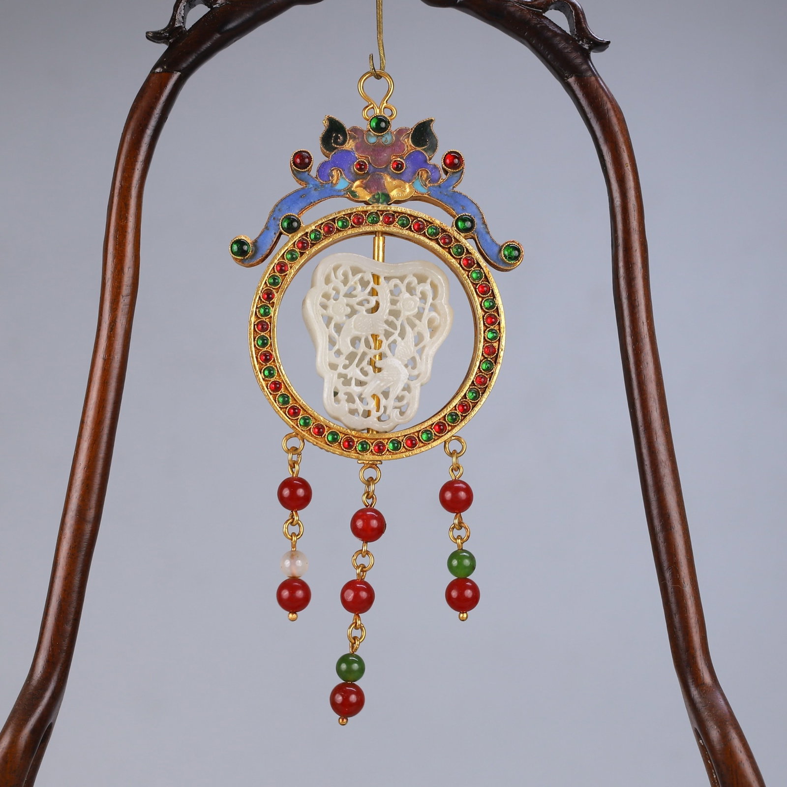An Exquisite Gilt Bronze Enamel Rotating Pendant Inlaid With White Jade,Flower And Bird Patterns (1 of 10)