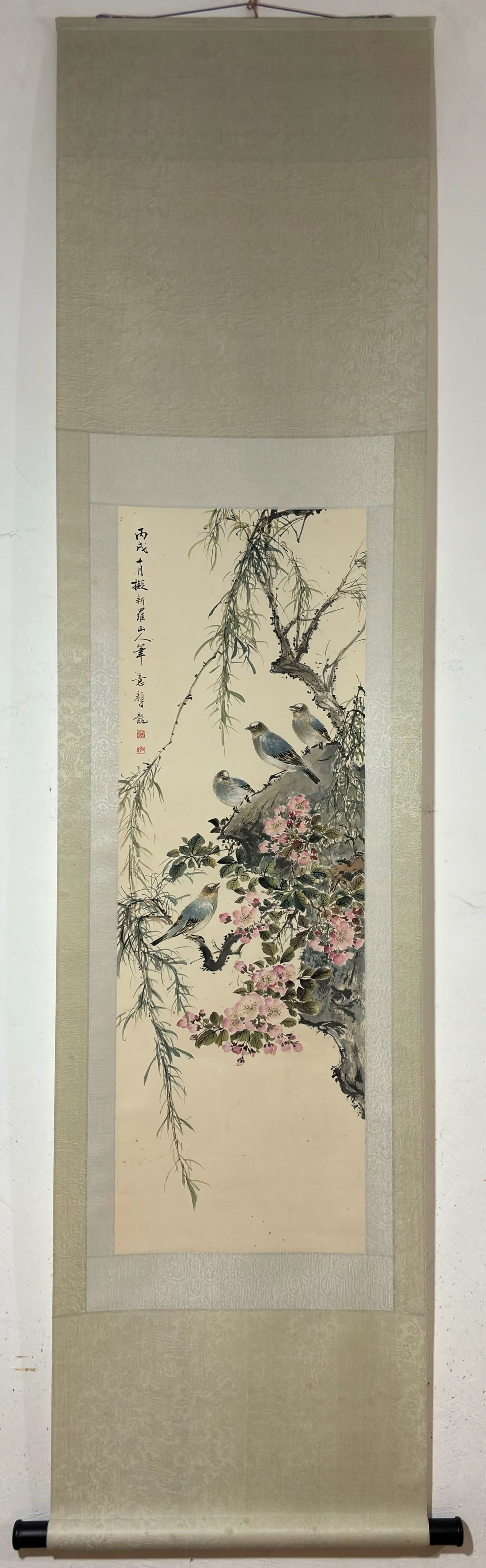 A ChineseInk?on?PaperHangingScroll,BirdsAndFlowers: A ChineseInk‑on‑PaperHangingScroll,BirdsAndFlowers,YanBolong,Without frame