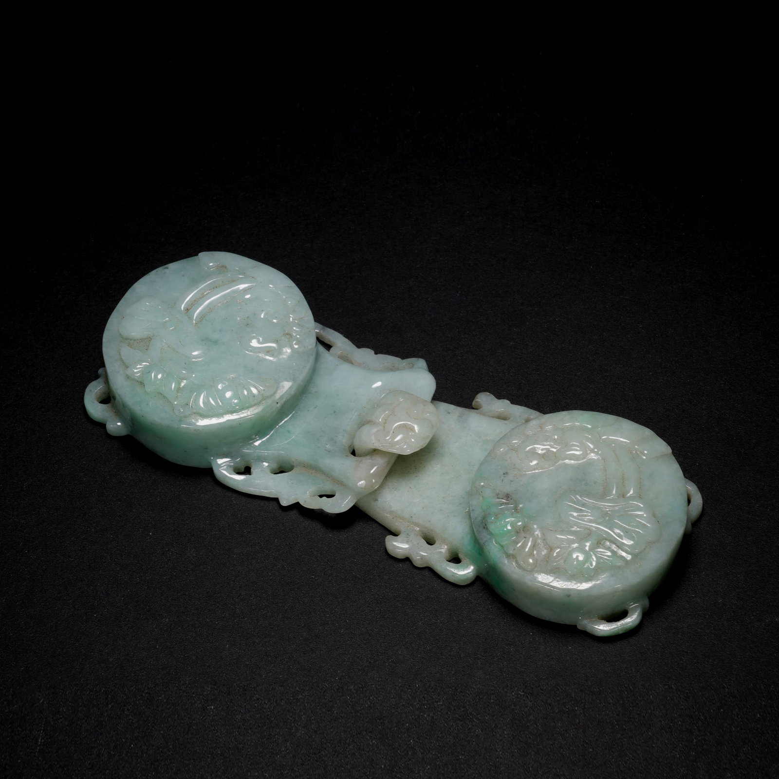An Exquisite Jadeite Ruyi-Style Belt Buckle Carved With Blessing Patterns (1 of 7)