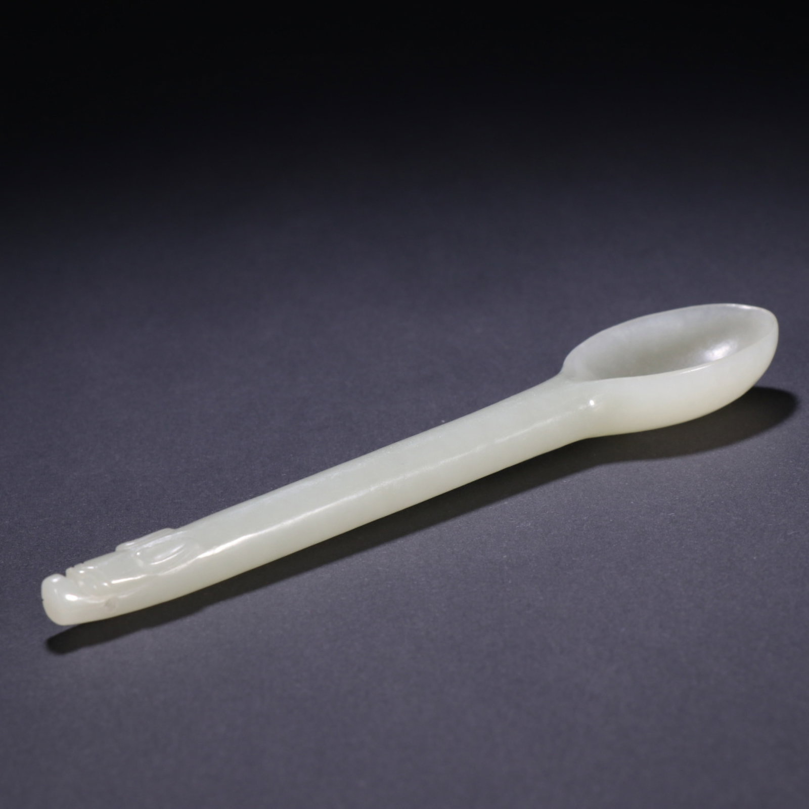An Exquisite White Jade Spoon - 5