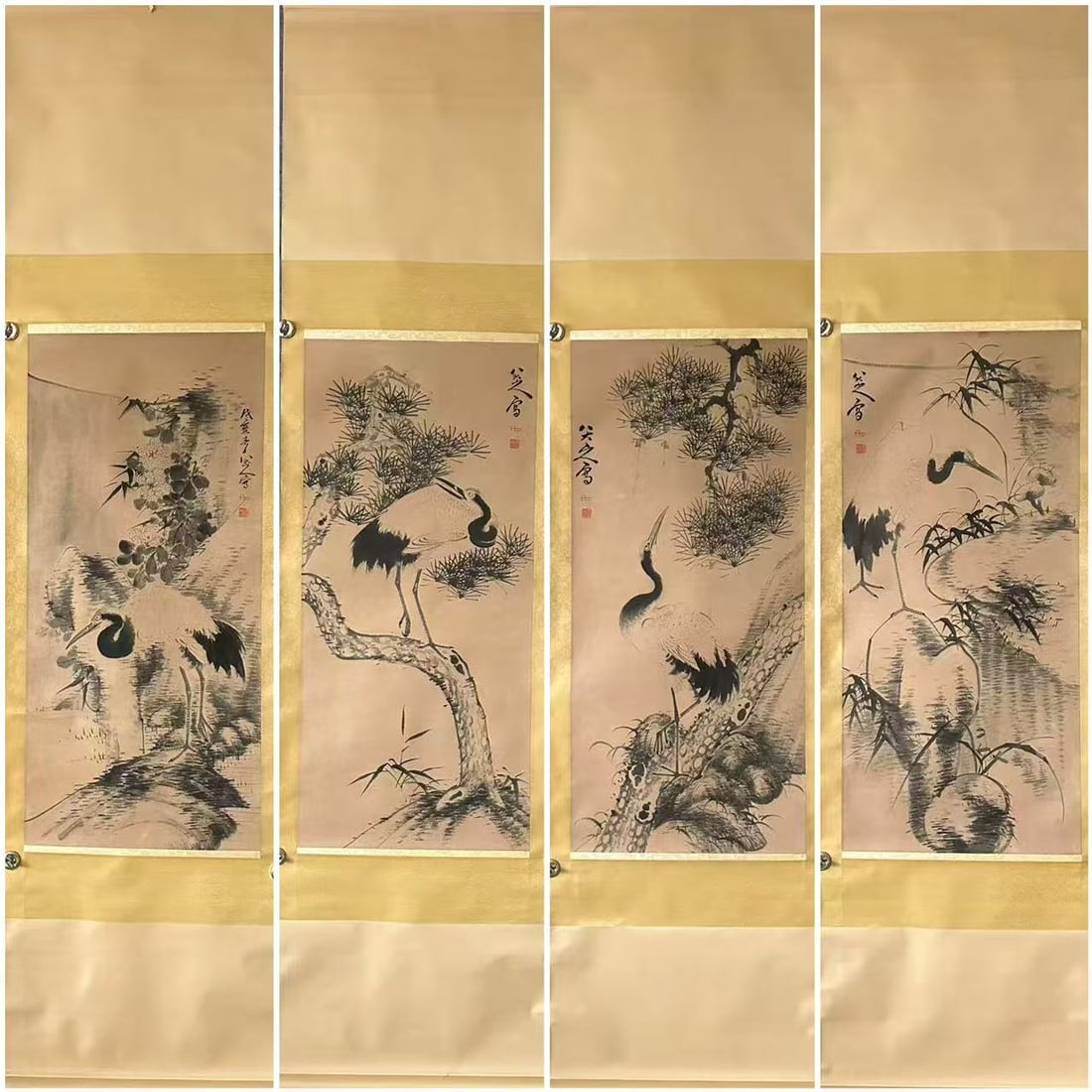 A Chinese Ink-on-Paper Hanging Scroll Set, Cranes: A Chinese Ink-on-Paper Hanging Scroll Set, Cranes,Bada Shanren,Size:17.9inx39inx4,一套中国水墨仙鹤纸本立轴,八大ì
