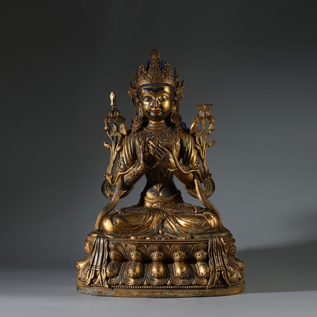An Exquisite Gilt Bronze Seated White Manjushri (1 of 9)