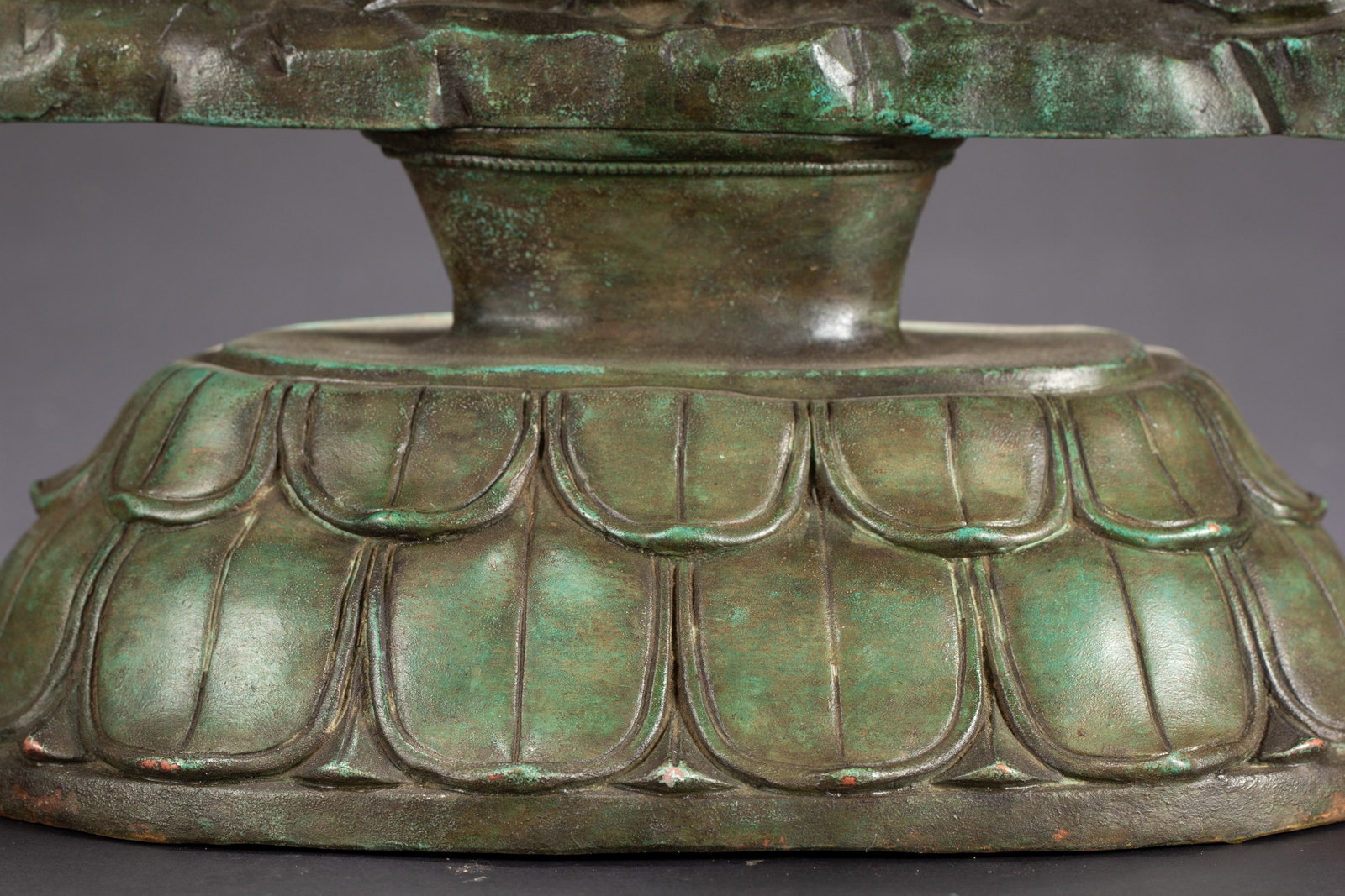 An Exquisite Alloy Bronze Buddha Statue - 7