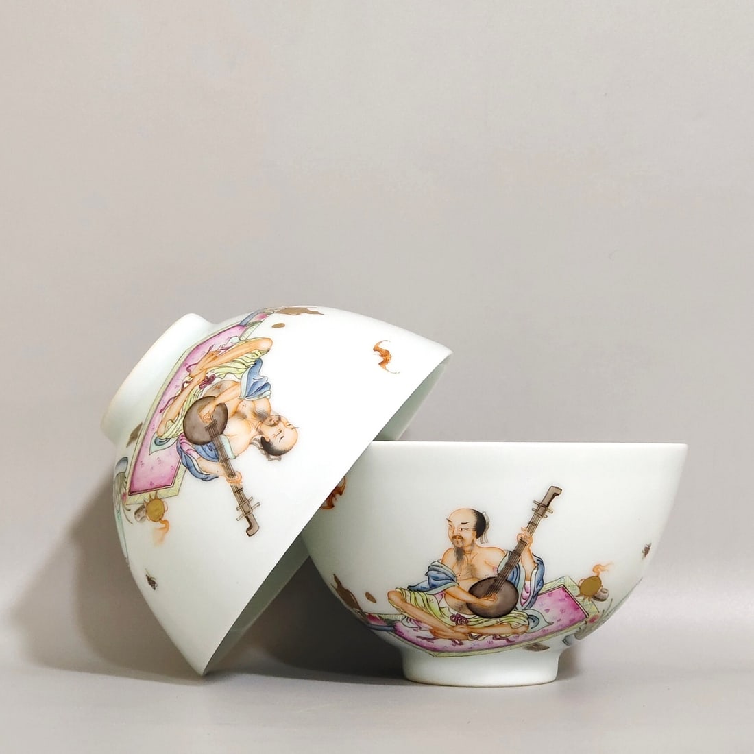 A Pair Of Exquisite Cups Painted With Famille Rose Figure Story Scenes And Inscribed Poems: A Pair Of Exquisite Cups Painted With Famille Rose Figure Story Scenes And Inscribed Poems,Qing Dynasty,China,Yongzheng Six-character Mark,一对粉彩人物故É