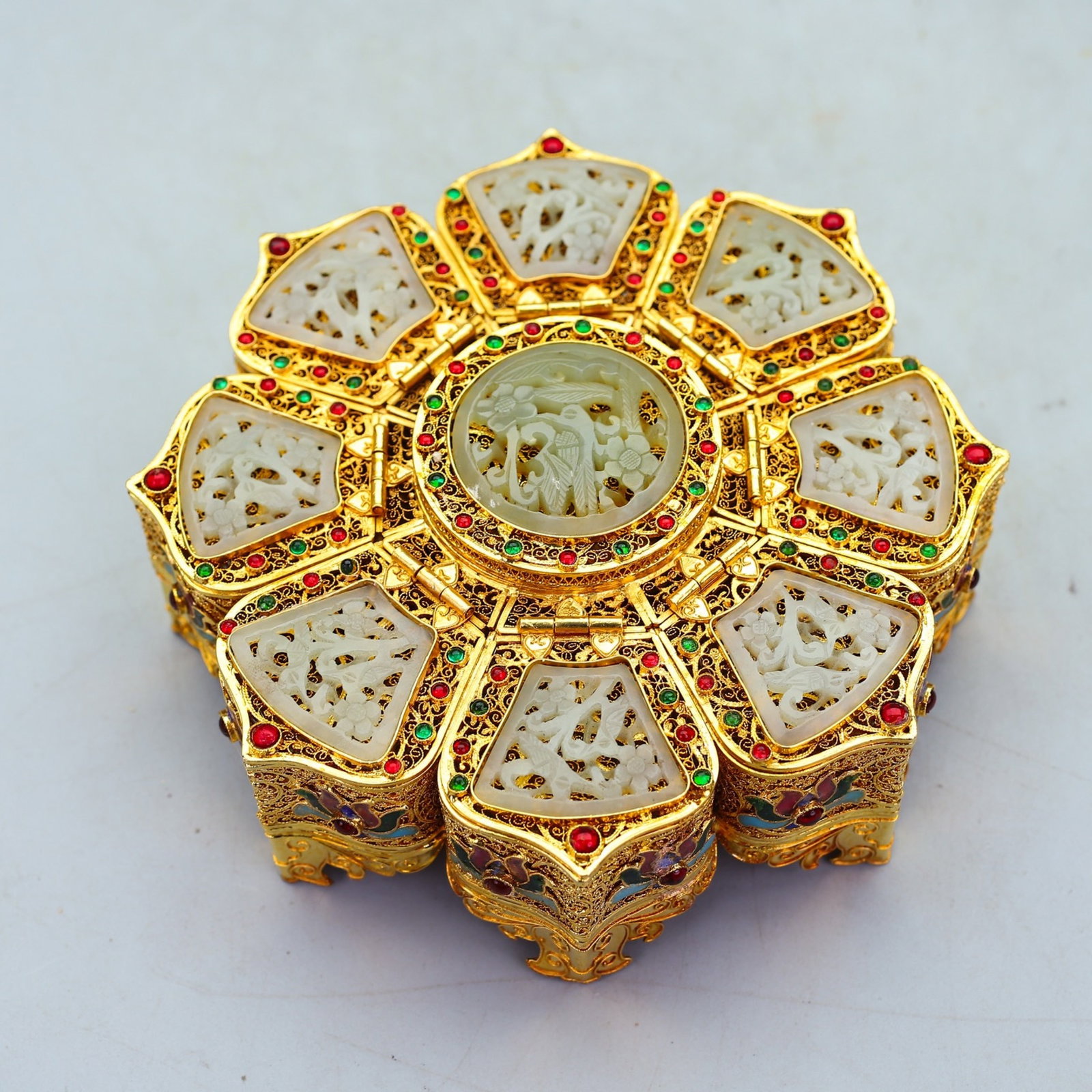 An Exquisite Gilt Bronze Filigree Enamel Multi Compartment Lotus Treasure Box Inlaid With Hollow (1 of 10)