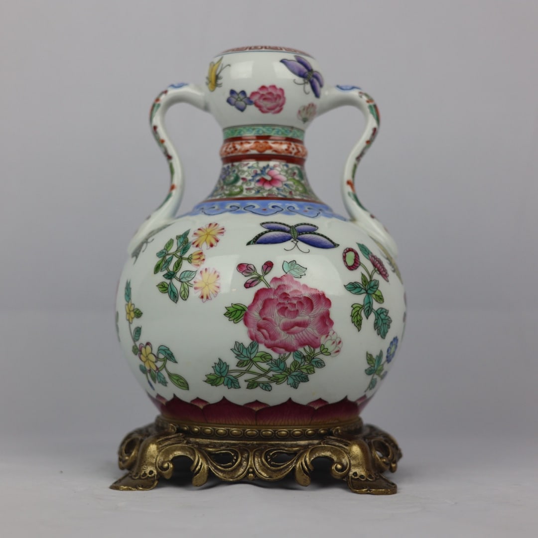 An Exquisite White Ground Famille Rose Ruyi Ear Vase With Copper Base,Flower And Butterfly Pattern (1 of 9)