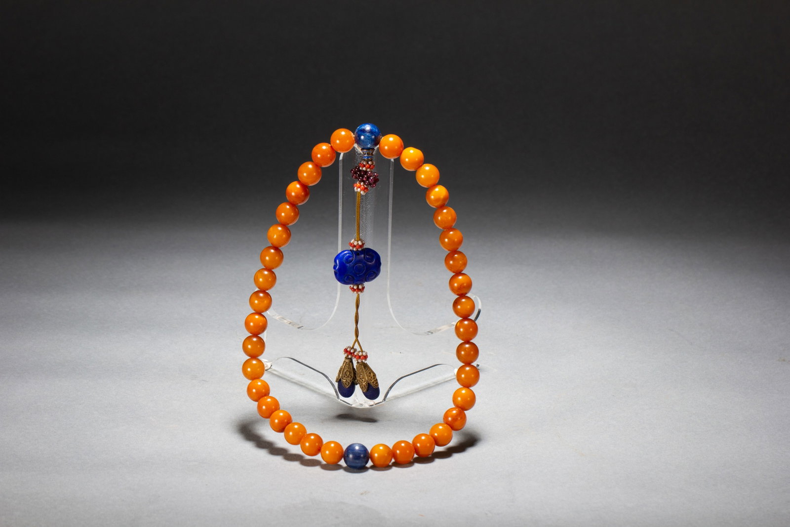An Exquisite Prayer Bracelet Composed Of Amber And Lapis Lazuli Beads (1 of 5)