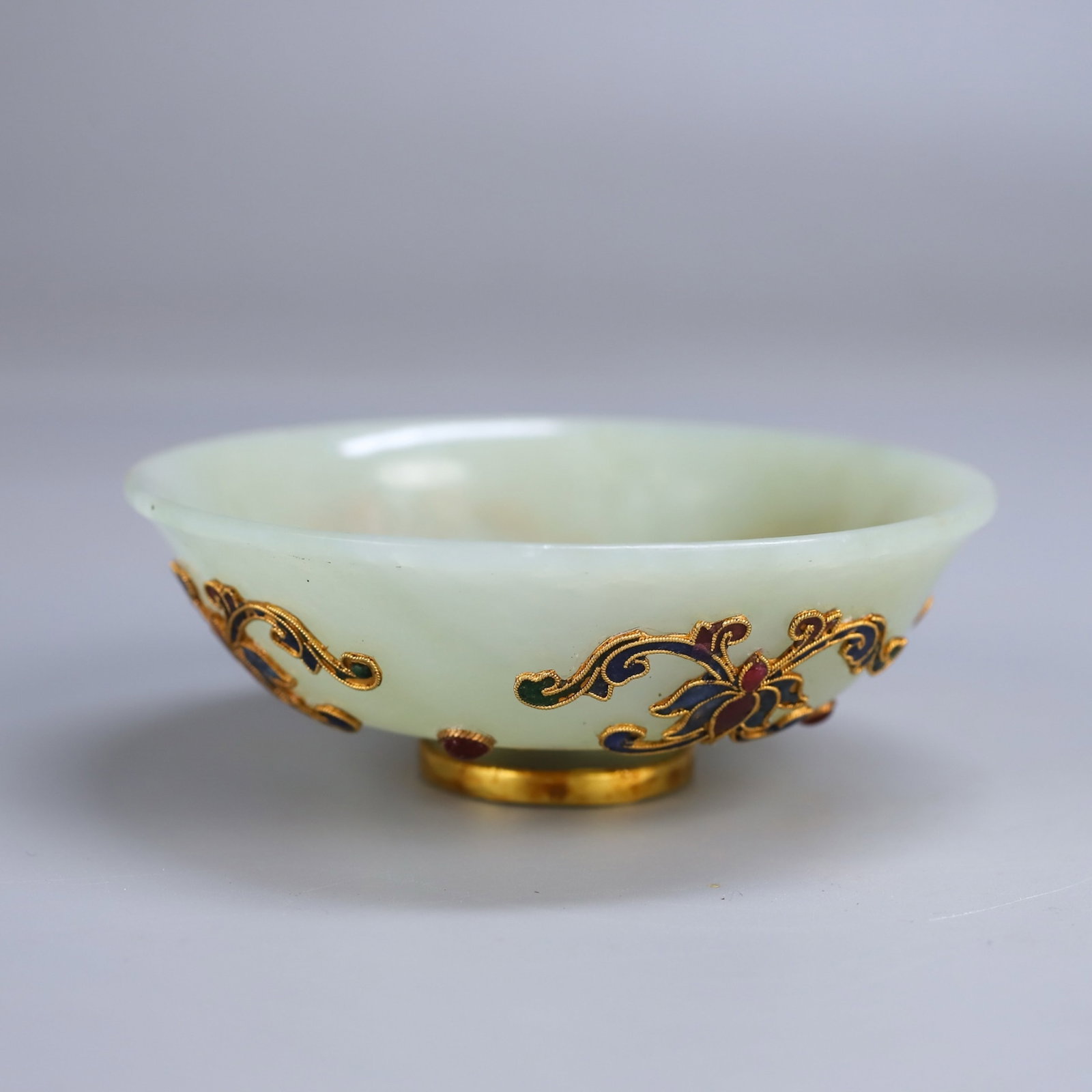 An Exquisite White Jade Bowl Inlaid With Gilt Enamel Treasure Flower Patterns: An Exquisite White Jade Bowl Inlaid With Gilt Enamel Treasure Flower Patterns,China,Qing