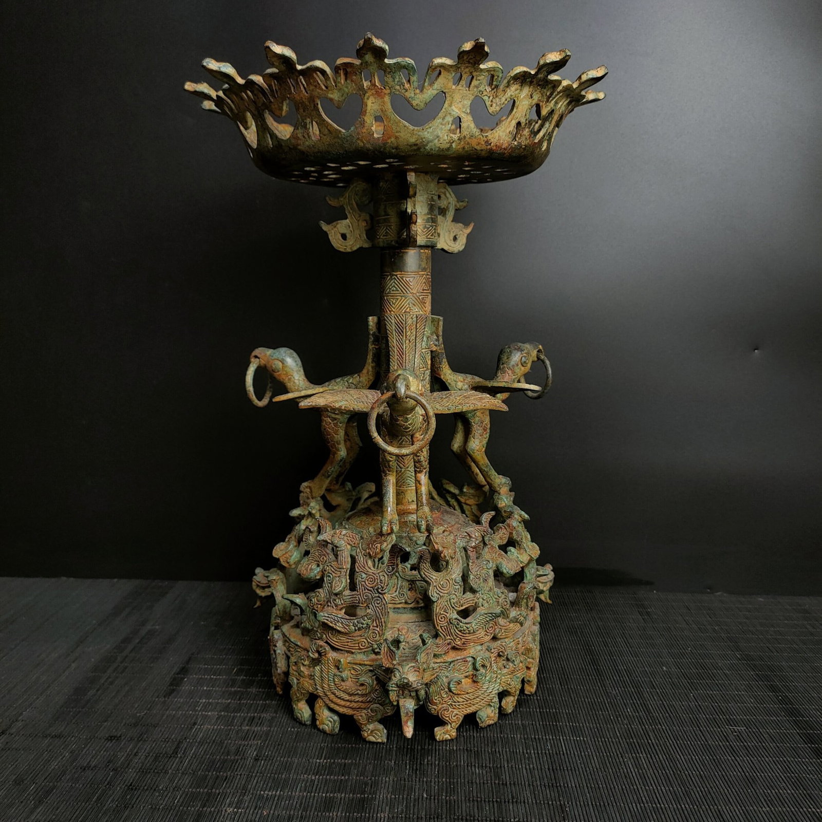 A Fine Openwork Bronze Phoenix?Bird Lamp - 4