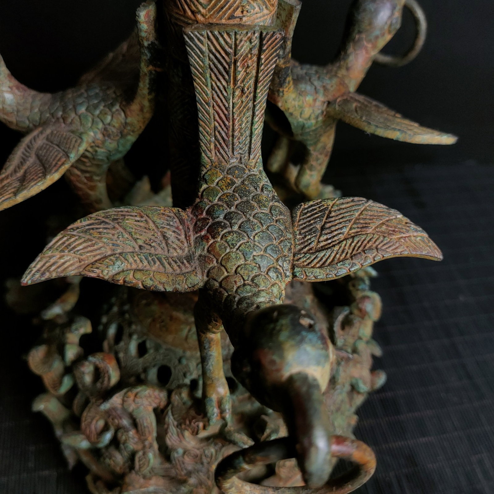 A Fine Openwork Bronze Phoenix?Bird Lamp - 7