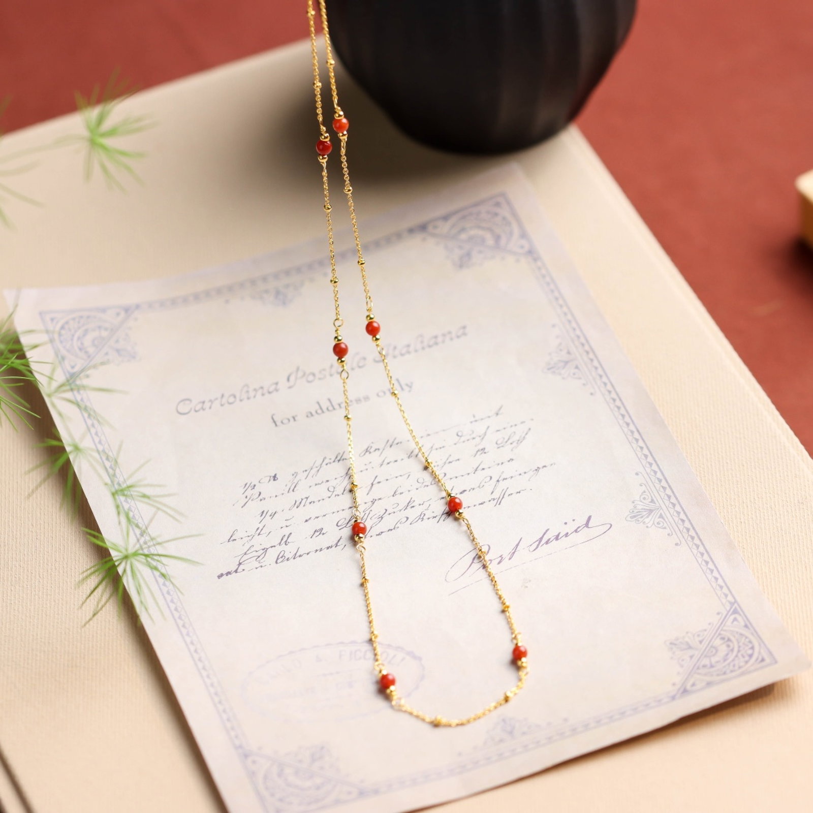 An Exquisite White Jade Lotus Seedpod and Butterfly Pendant: An Exquisite White Jade Lotus Seedpod and Butterfly Pendant,Size:43mmx20mm (寓意)美好 清洁高尚