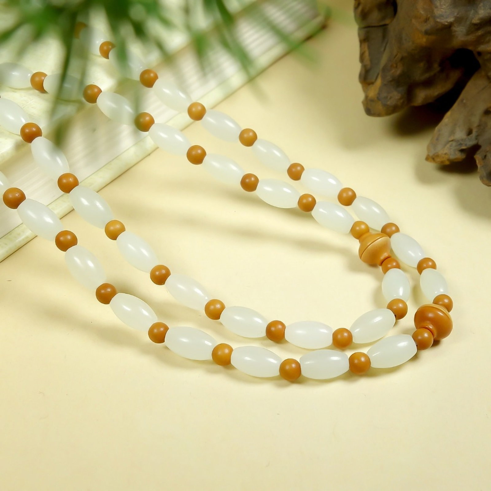 An Exquisite Pendant - 4