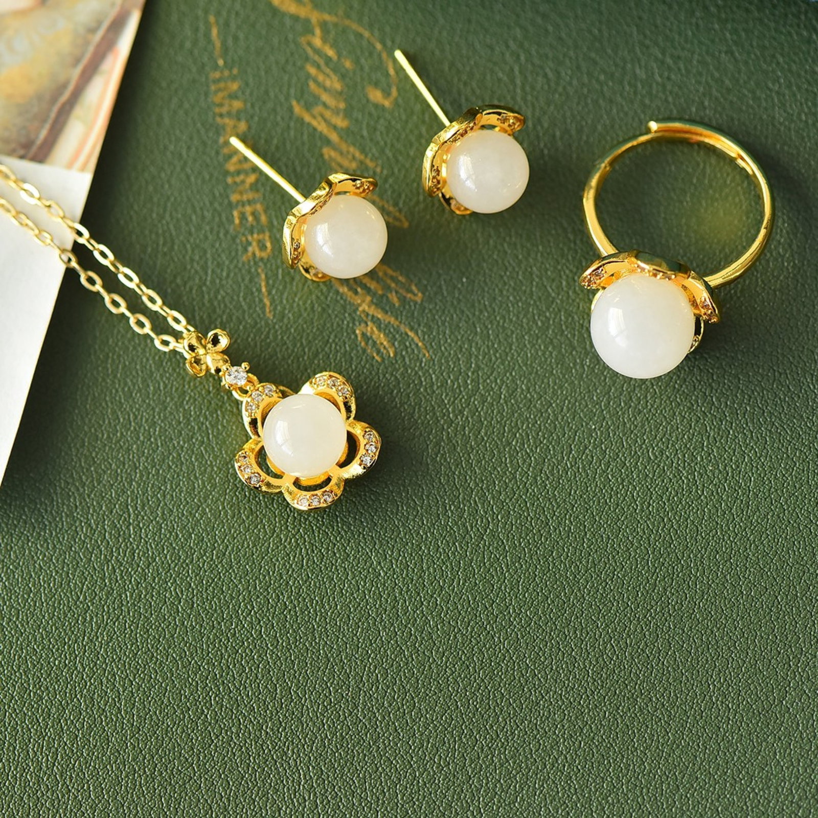 An Exquisite Pendant - 5