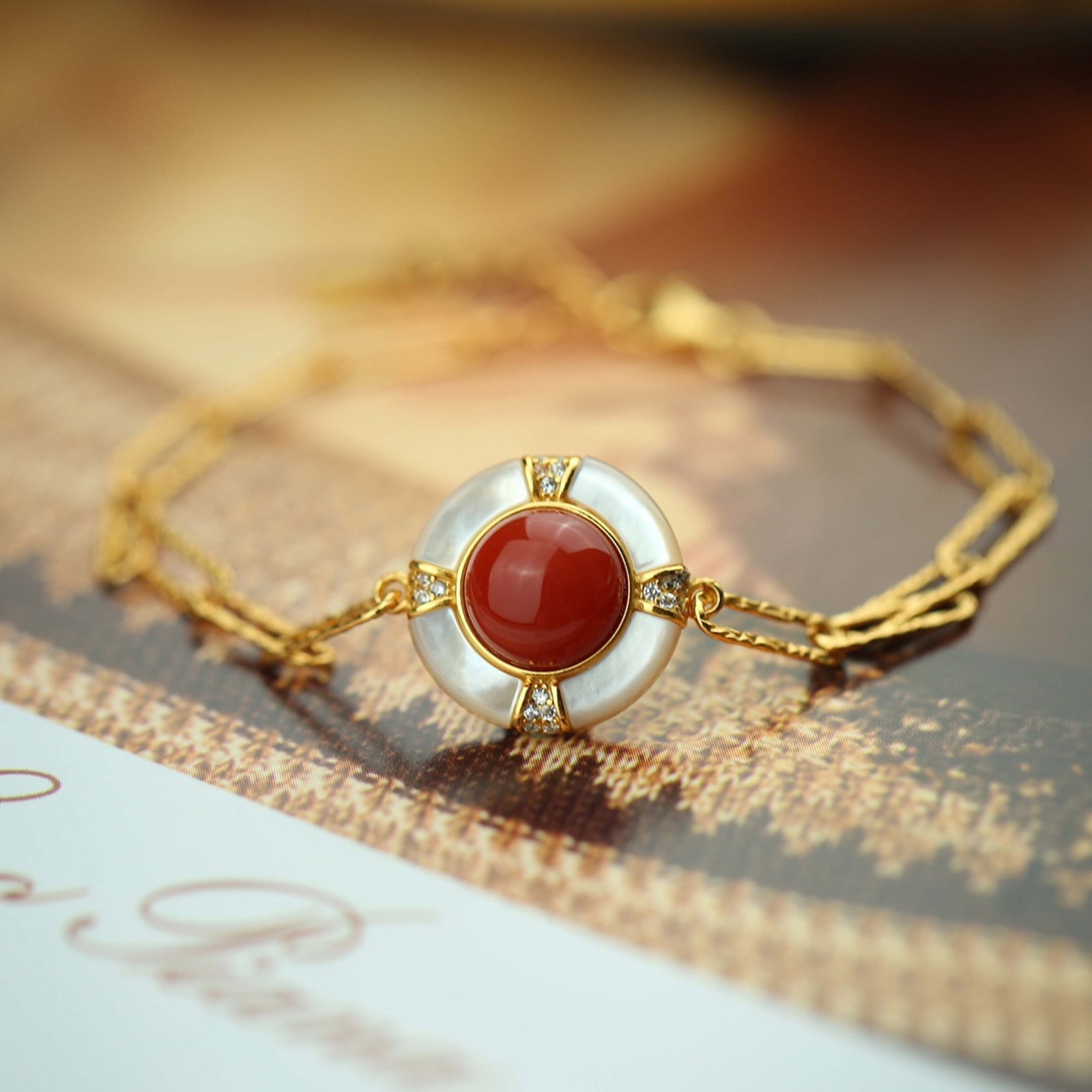 An Exquisite Sterling Silver Inlaid Jasper Pendant,Inlaid Diamond: A Pair of Exquisite Sterling Silver-Gold Plated Inlaid Agate Earrings,Inlaid Diamond,Size:8mmx8mm