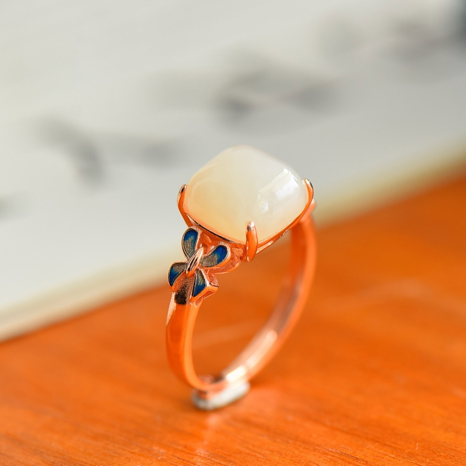 An Exquisite Pendant - 3