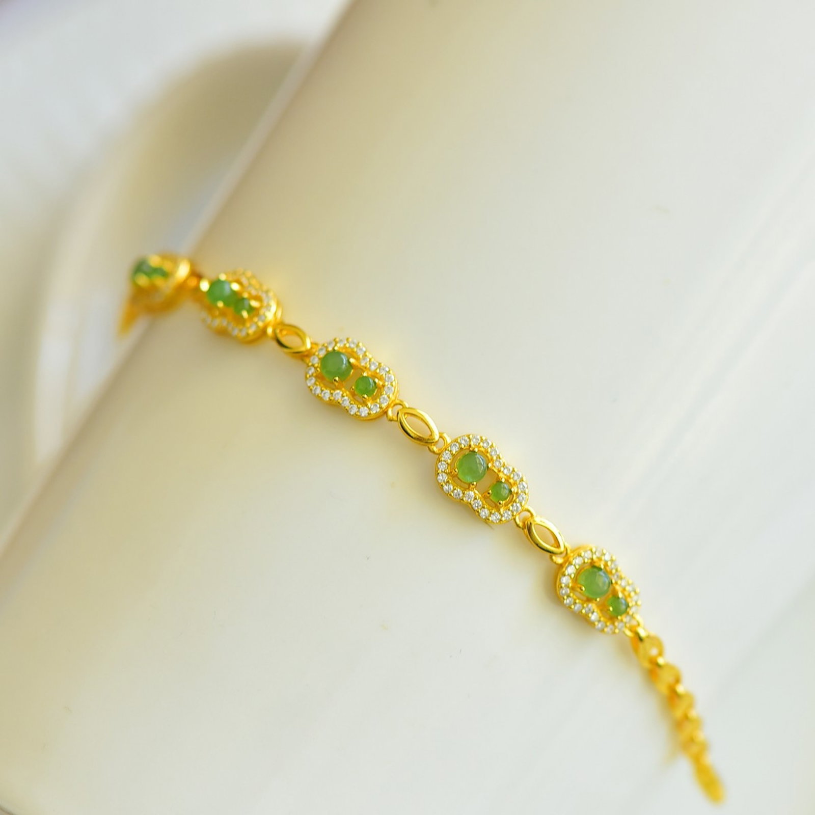 An Exquisite Dzi Bead Bracelets - 3