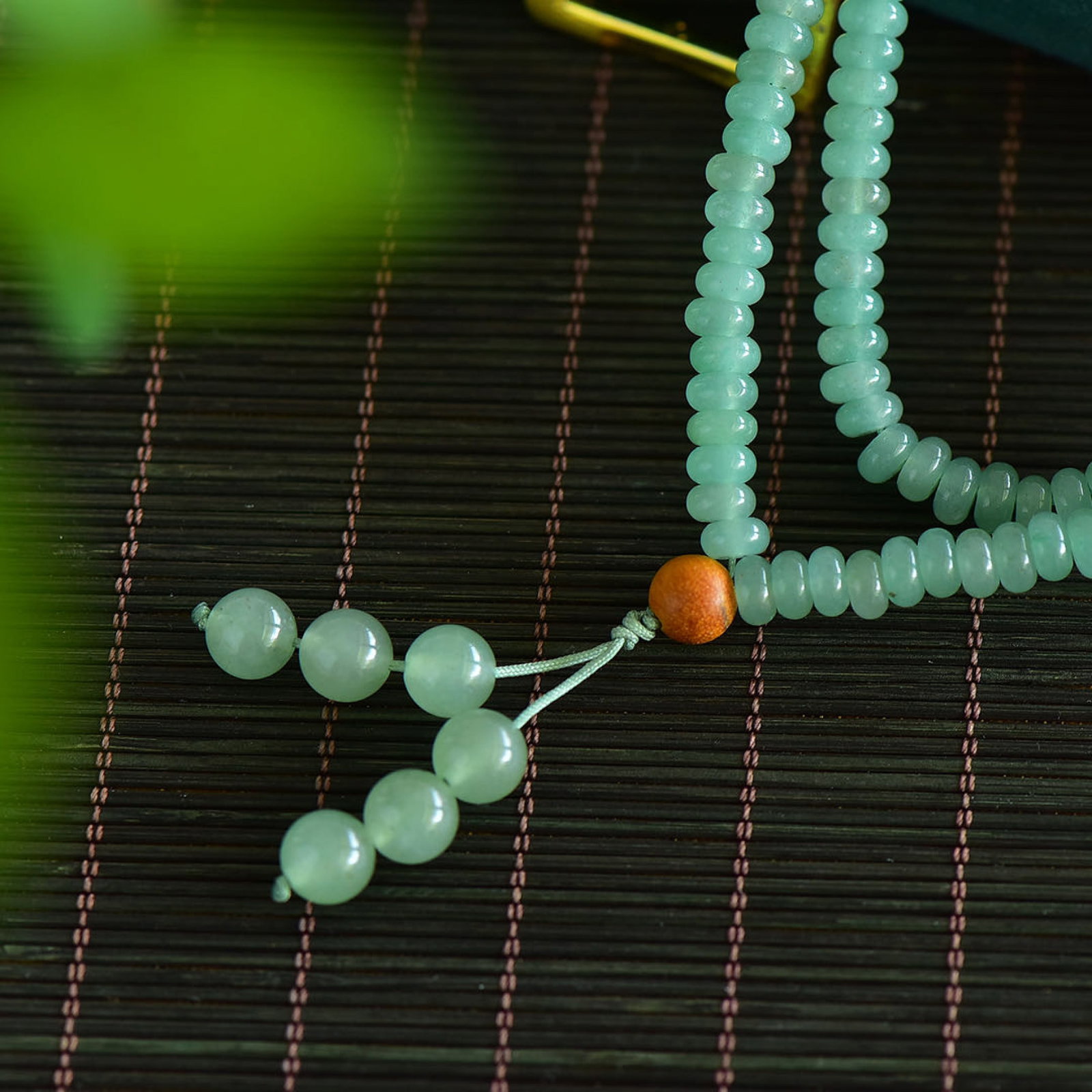 An Exquisite Crystal Bracelets - 2