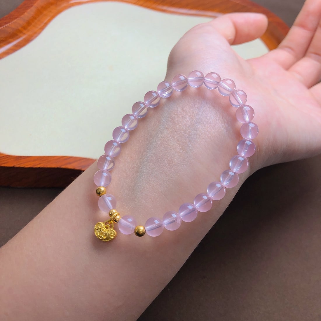 An Exquisite Crystal Bracelets - 4