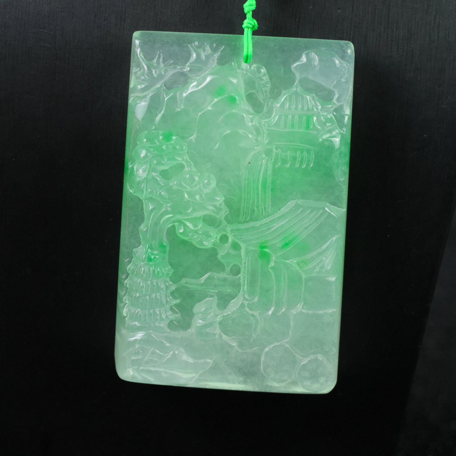An Exquisite Jadeite Landscape Pattern Pendant - 2