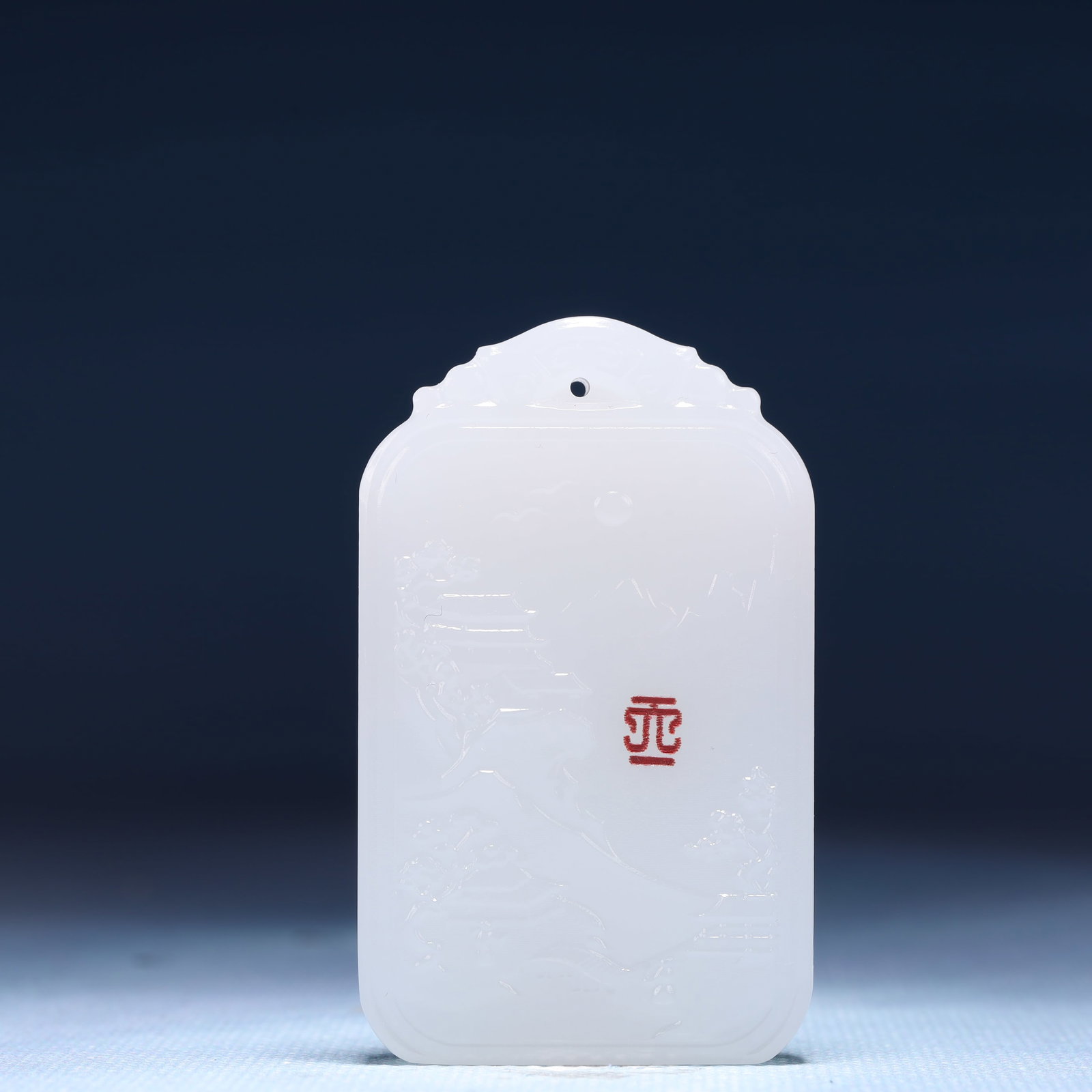 An Exquisite White Jade Landscape Pattern Pendant: An Exquisite White Jade Landscape Pattern Pendant,Size:1.6inx0.4inx2.4in,Weight:45g 白玉山水纹牌