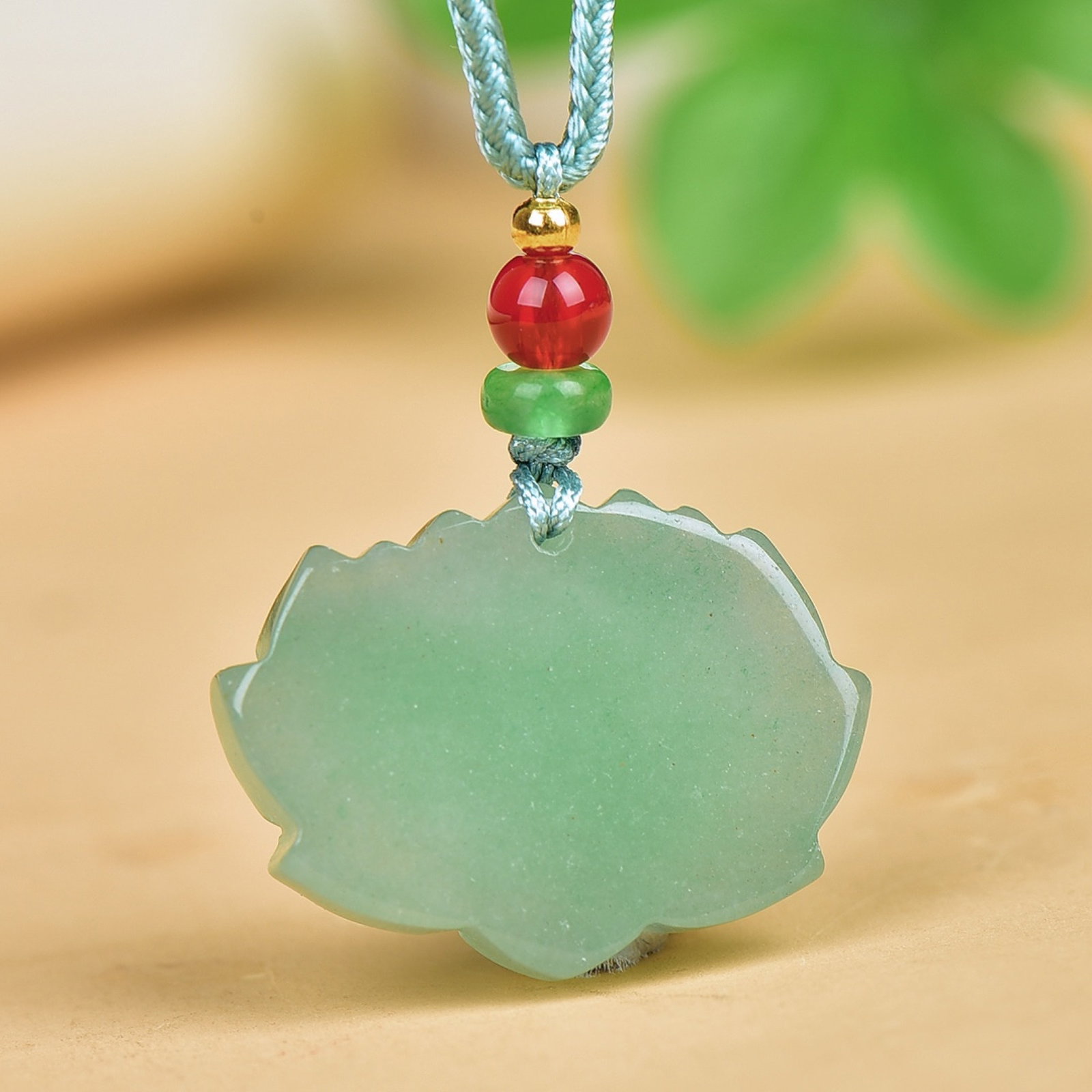 An Exquisite Jadeite Lotus Pattern Pendant - 4