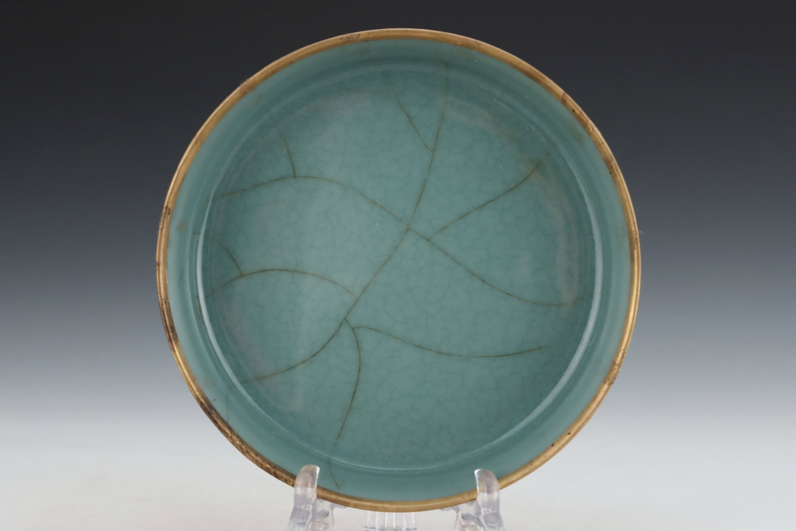 An Exquisite Guan yao Celadon Glazed Painted Gold Brush Washer,with an Imperial Poem by Emperor (1 of 8)