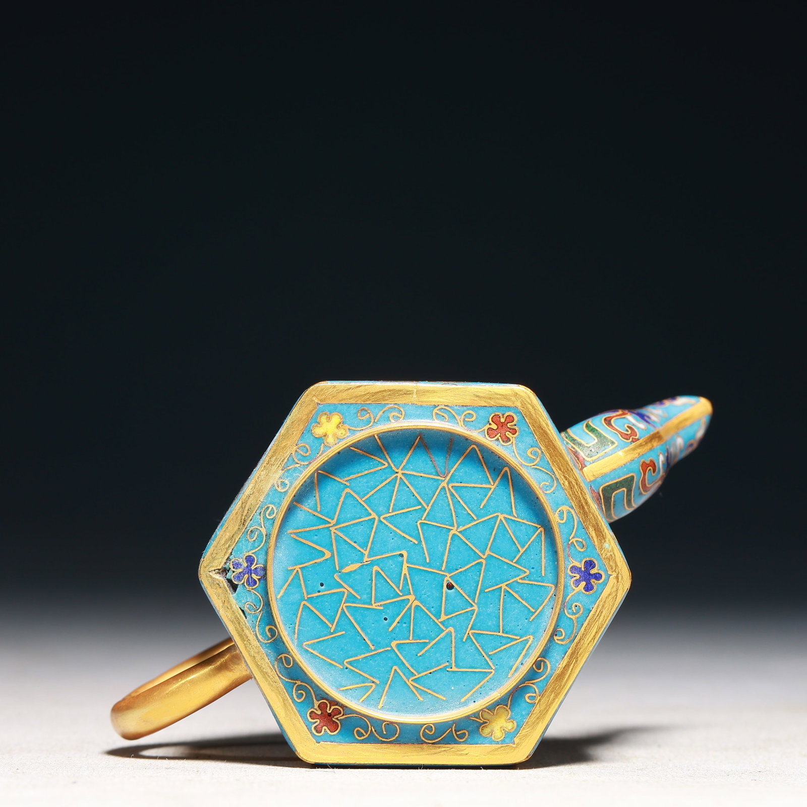 An Exquisite Cloisonne Beast-Face Pattern Teapot - 9