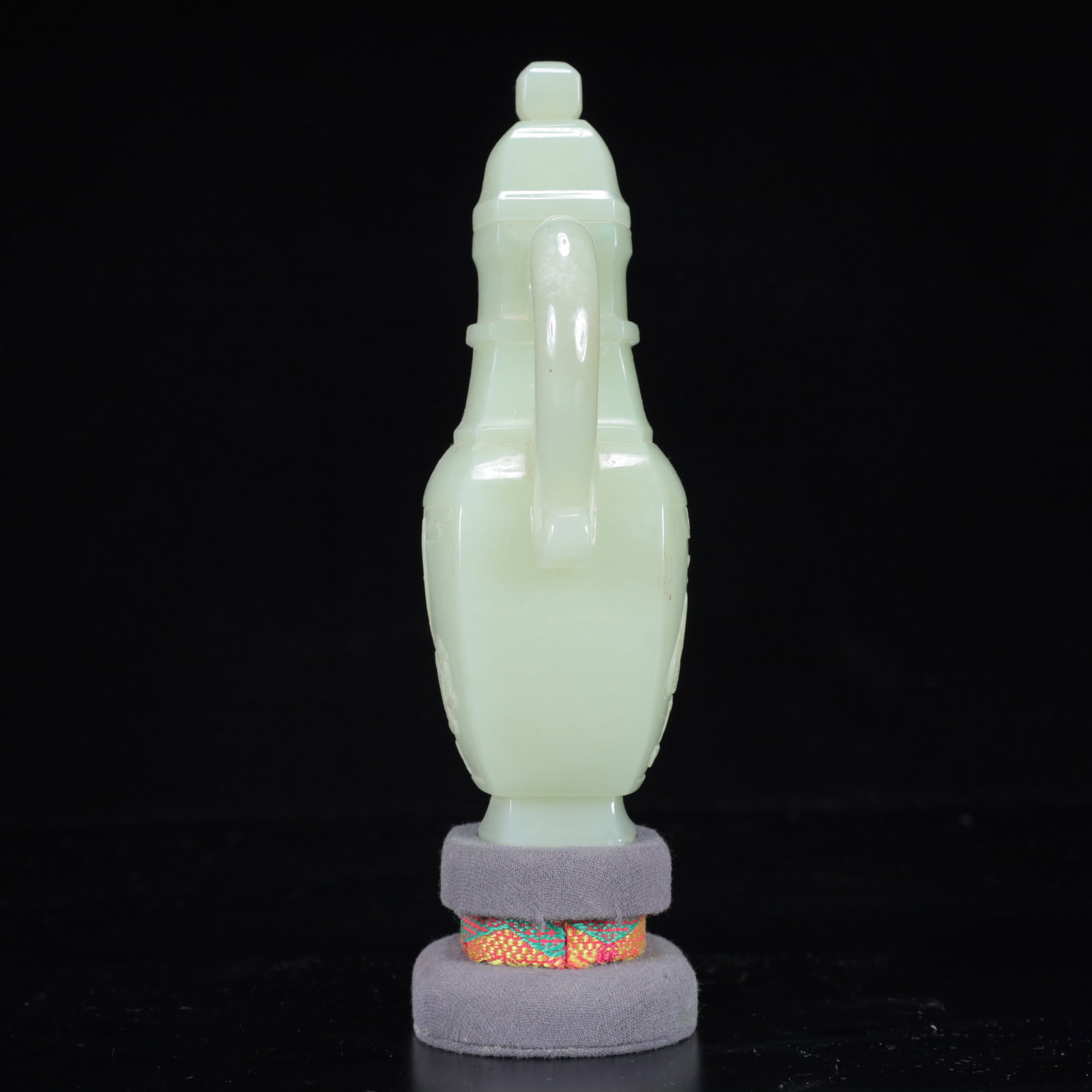 An Exquisite White Jade Flower Pattern Ewer - 12