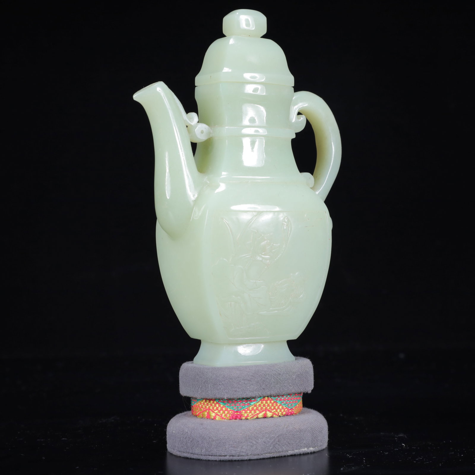 An Exquisite White Jade Flower Pattern Ewer - 5