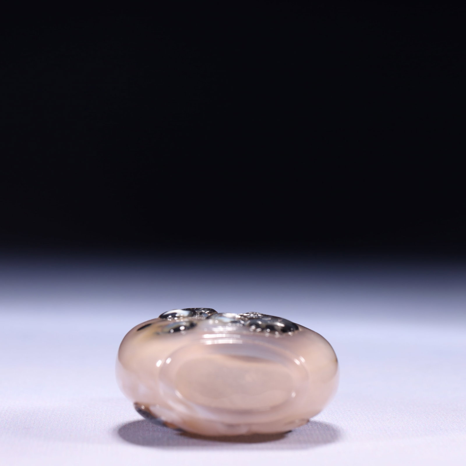 An Exquisite Agate Figure Pattern Snuff Bottle - 9