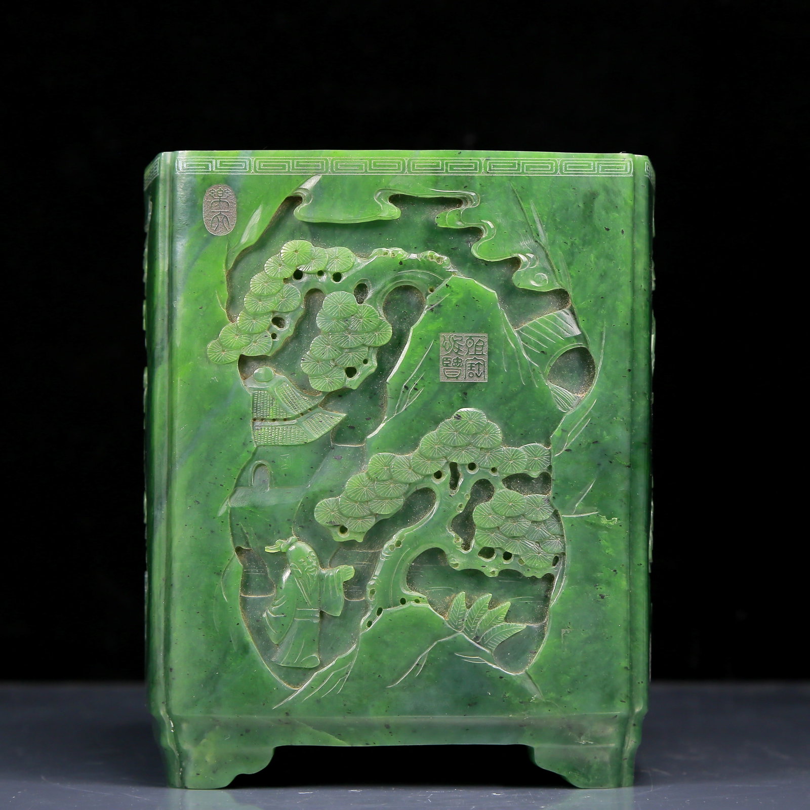 An Exquisite Jasper Character and Story Pattern Brush Pot: An Exquisite Jasper Character and Story Pattern Brush Pot,Qing Dynasty, China, Qianlong Four-character Mark,Size:6.3inx7.3in,Weight:3365g 碧玉人物故事纹౎