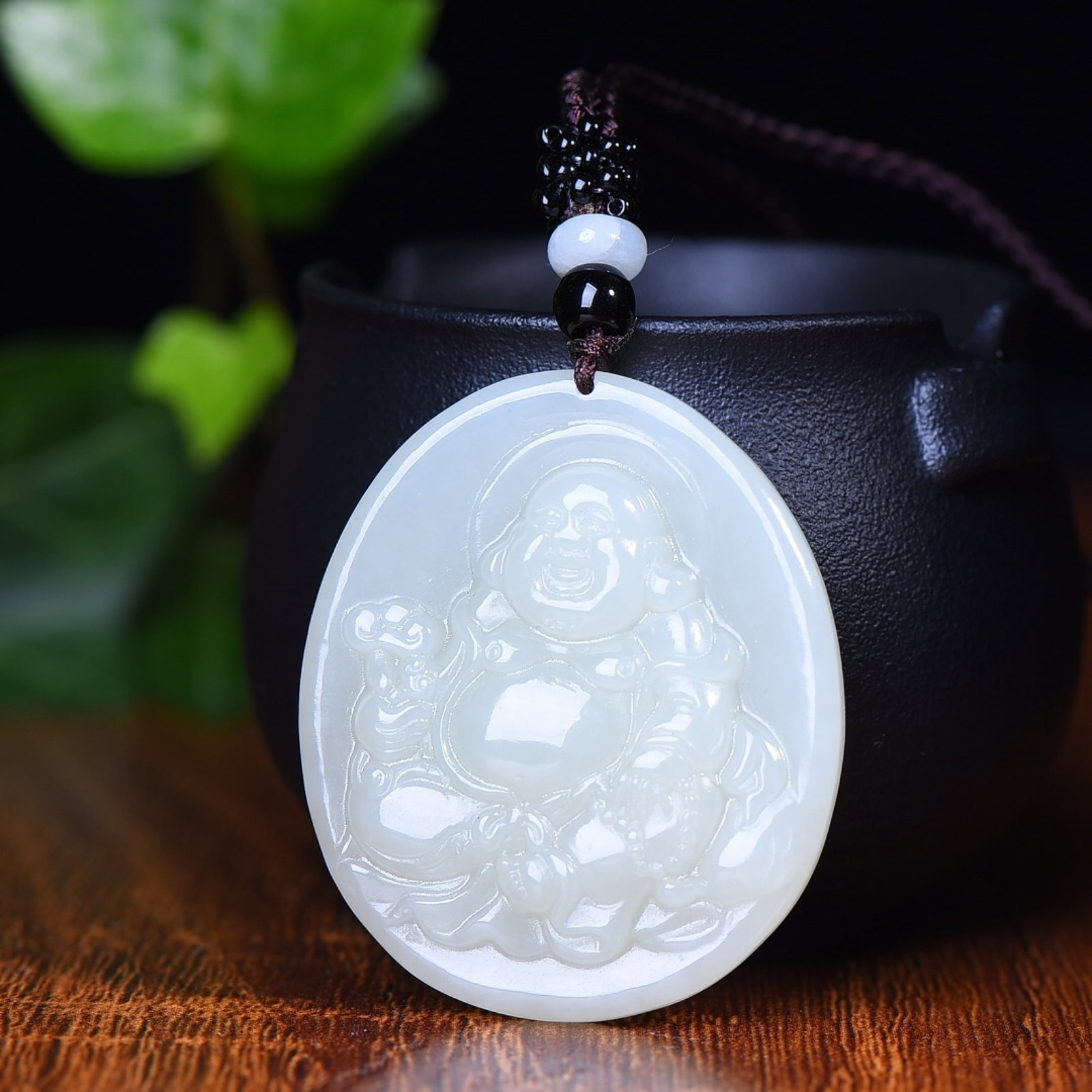 An Exquisite White Jade Maitreya Buddha Pendant: An Exquisite White Jade Maitreya Buddha Pendant,Size:39mmx47mm (寓意)容忍宽容的态度 慈悲为怀的心态 į