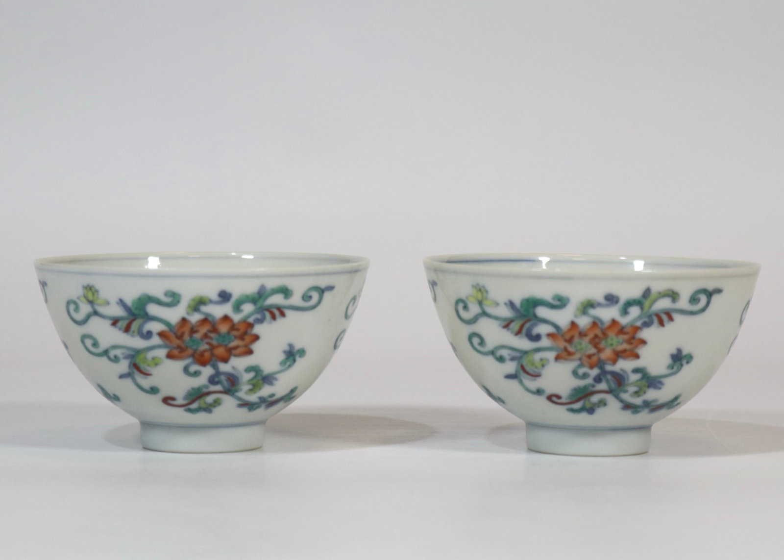 A Pair of Exquisite Doucai Lotus Pattern Bowls (1 of 9)