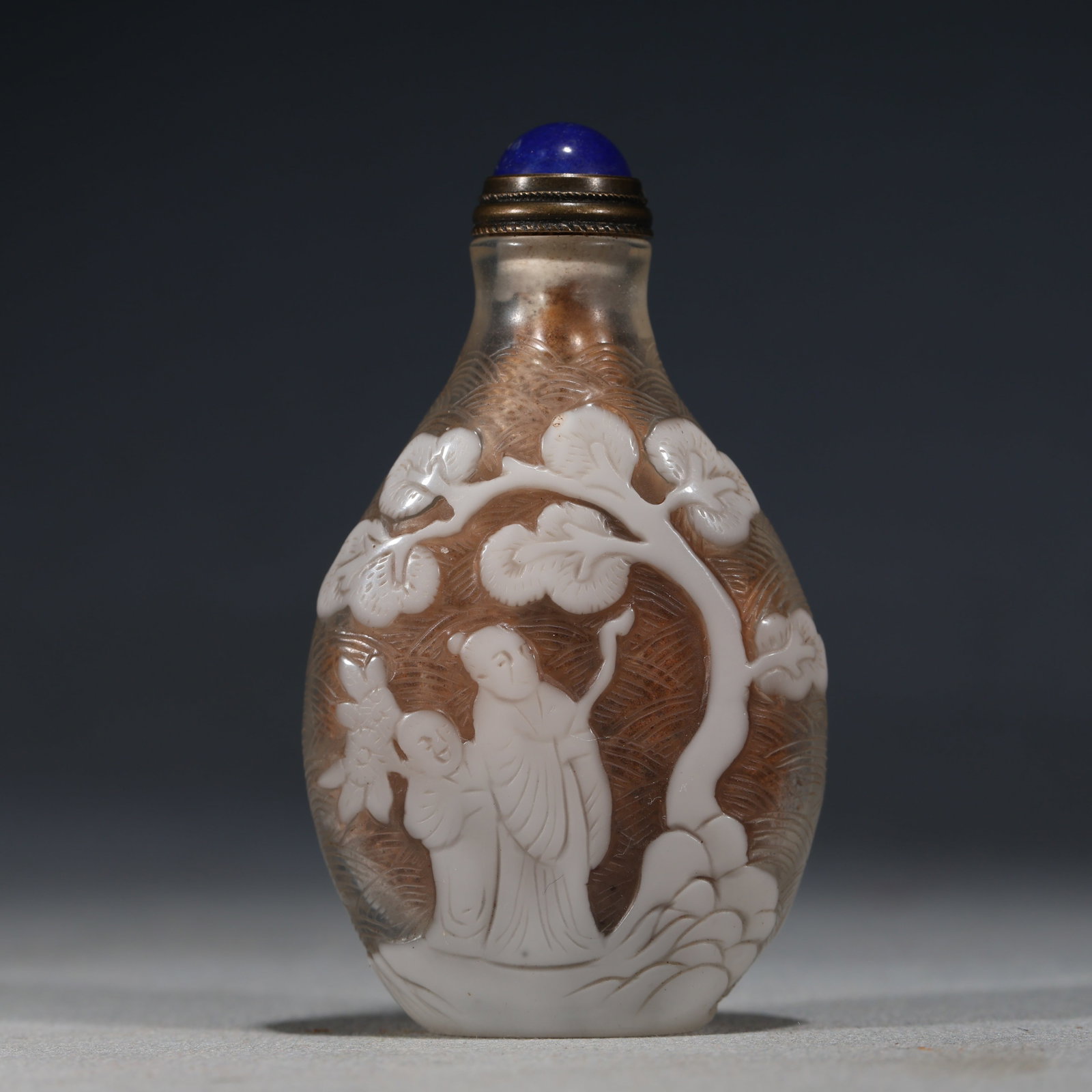 An Exquisite Overlaid White Glass Snuff Bottle With Landscape And Figure Pattern: An Exquisite Overlaid White Glass Snuff Bottle With Landscape And Figure Pattern,China,Qing Dynasty,Four-Character Qianlong