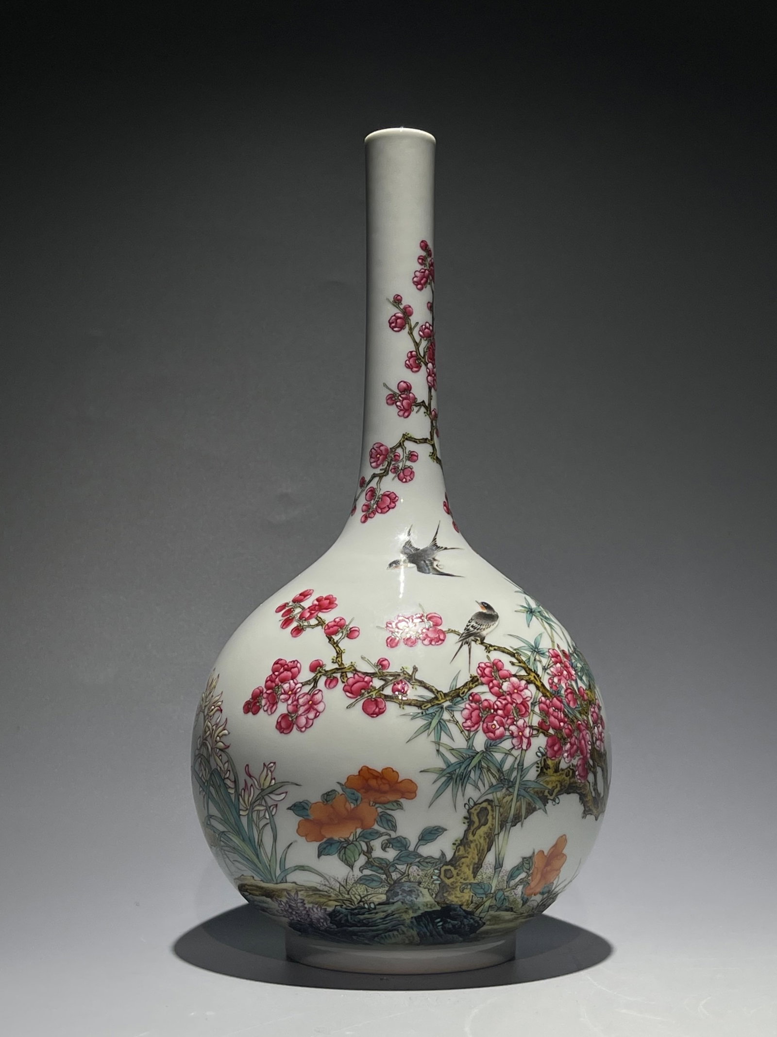 An Exquisite Famille-Rose Flower and Bird Pattern Vase,with poem: An Exquisite Famille-Rose Flower and Bird Pattern Vase,with poem,Qing Dynasty,China,Yongzheng Six-character Mark,Size:10.4inx5.1in