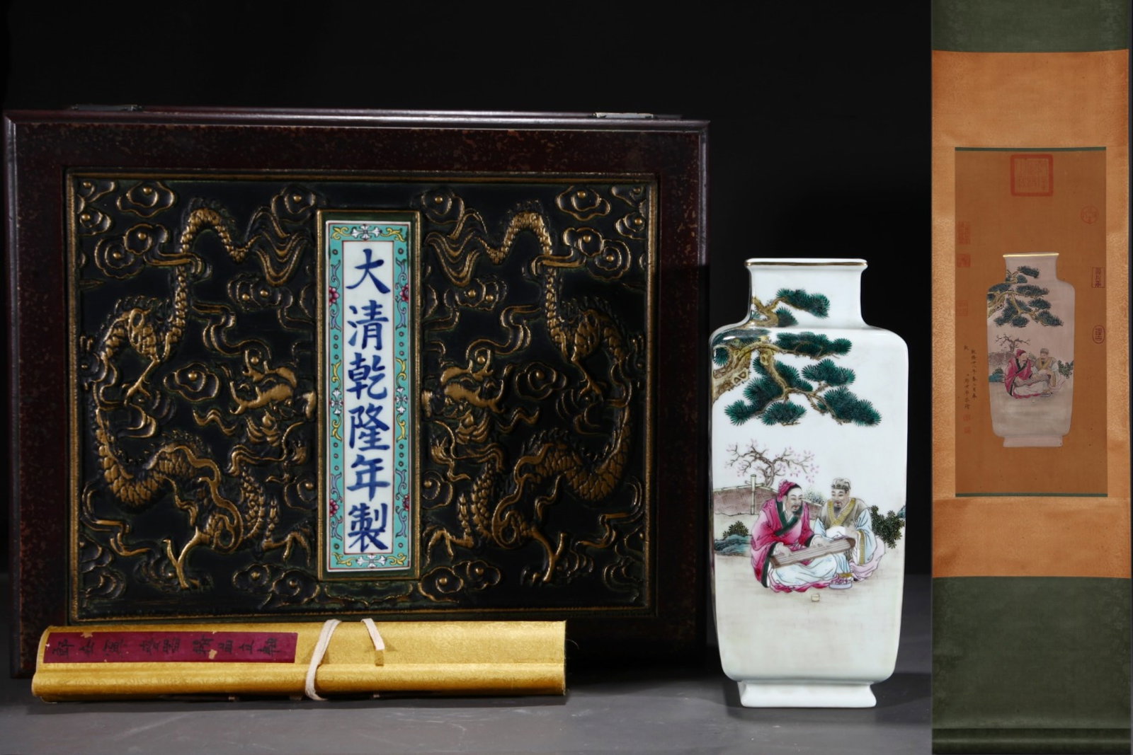 An Exquisite Famille-Rose Character and Story Pattern Painted Gold Vase,With Vertical Scroll: An Exquisite Famille-Rose Character and Story Pattern Painted Gold Vase,With Vertical Scroll Painting on Silk,Qing Dynasty,China,with Qianlong Six-character Mark,Size:12.1inx5.2in,Without frame