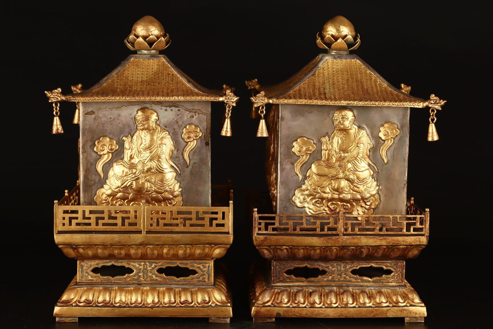 A Pair of Rare Gilt Bronze Buddha Statue Pattern Pagodas,With Scriptures: A Pair of Rare Gilt Bronze Buddha Statue Pattern Pagodas,With Scriptures,Tang Dynasty,China,Zhenguan Four-character Mark,Size:13.2inx7.1in,Total Weight:5616g ??????????,???,????,?????