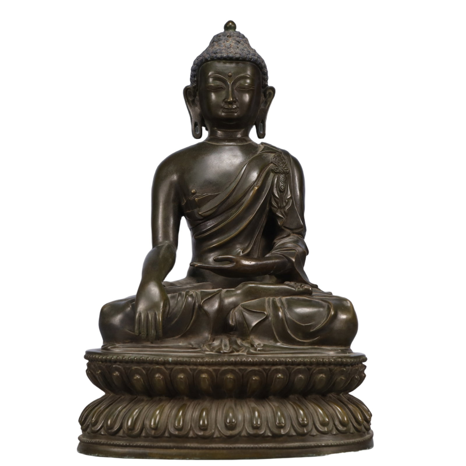 A Solemn Bronze Statue of Sakyamuni: A Solemn Bronze Statue of Sakyamuni,Qing Dynasty, China,Size:6.7inx4.7inx10.6in,Weight:3450g 铜释迦摩尼像,中国清代
