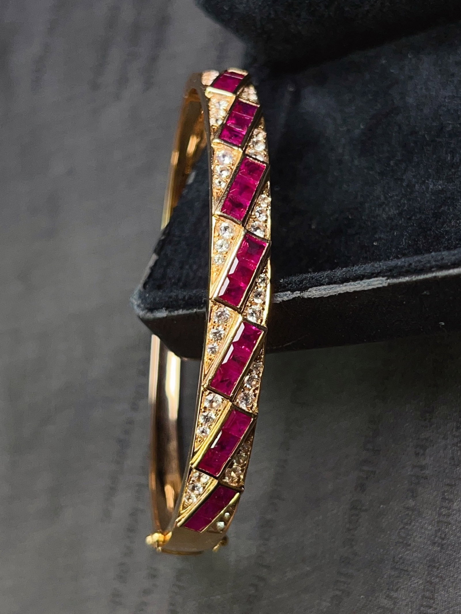 A Exquisite 18k Gold Inlaid 4.00ct Natural Ruby Bracelets,Inlaid Gems (1 of 6)