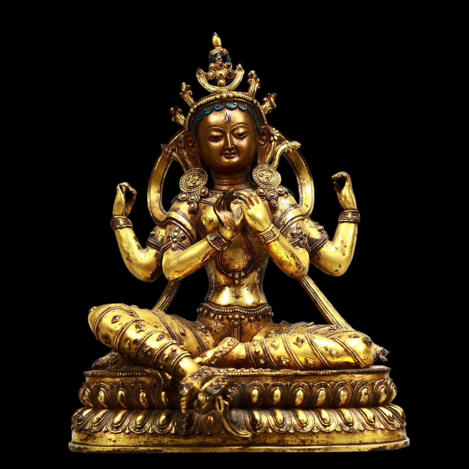 A Solemn Gilt Bronze Statue of Four-arms Guanyin: A Solemn Gilt Bronze Statue of Four-arms Guanyin,Qing Dynasty, China,Qianlong Mark,Size:7.9inx6.3inx10in,Weight:4300g